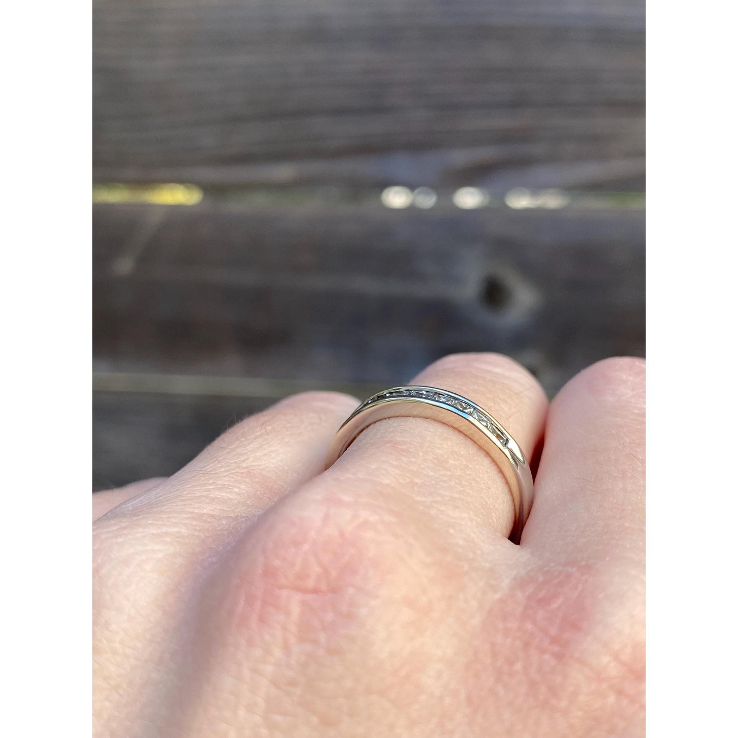 Vintage Solid 14k White Gold Diamond Ring Band - Size 7.5