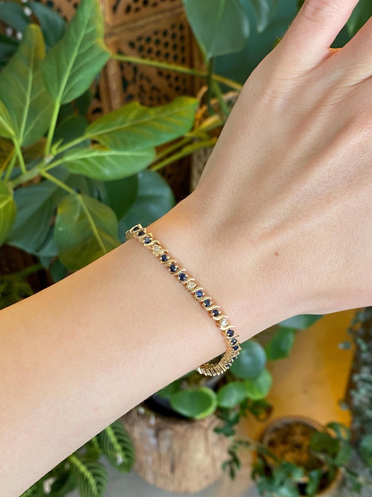 Solid 14k Yellow Gold Diamond Blue Sapphire Link Bracelet - 7 inches