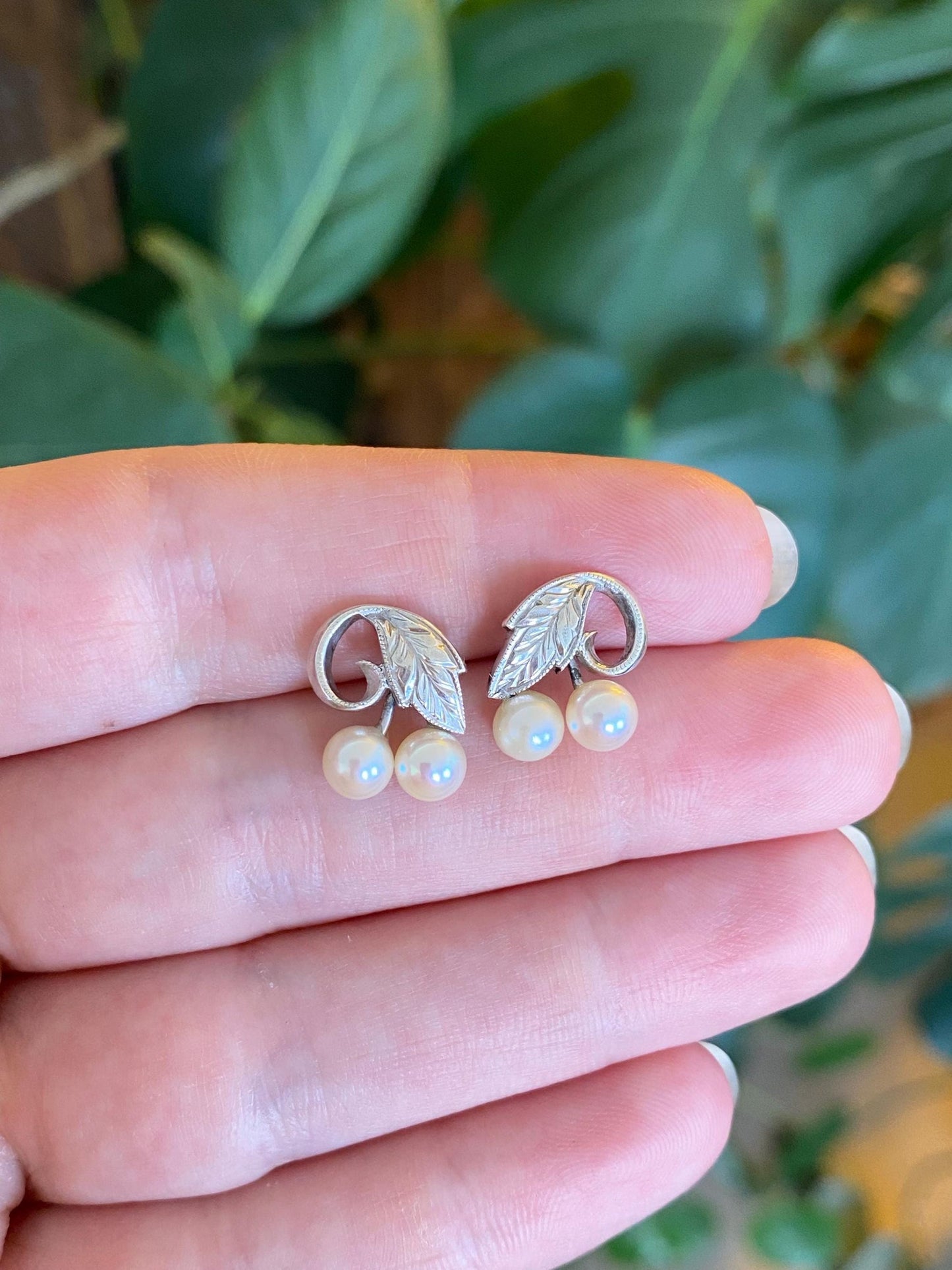 Solid Sterling Silver Pearls Engraved Leaf Earrings