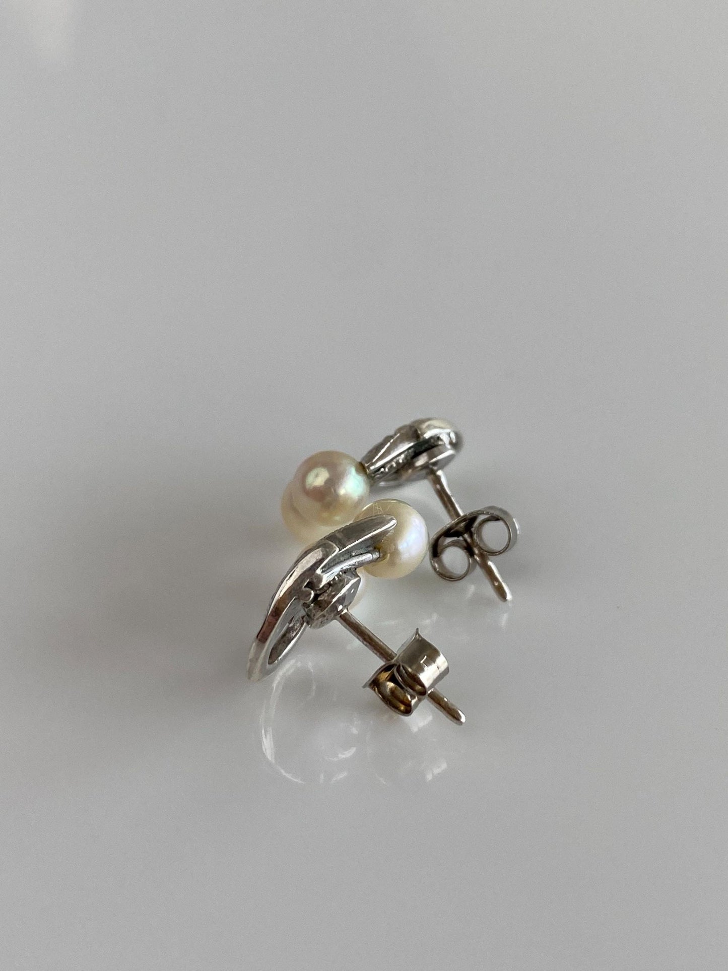 Solid Sterling Silver Pearls Engraved Leaf Earrings