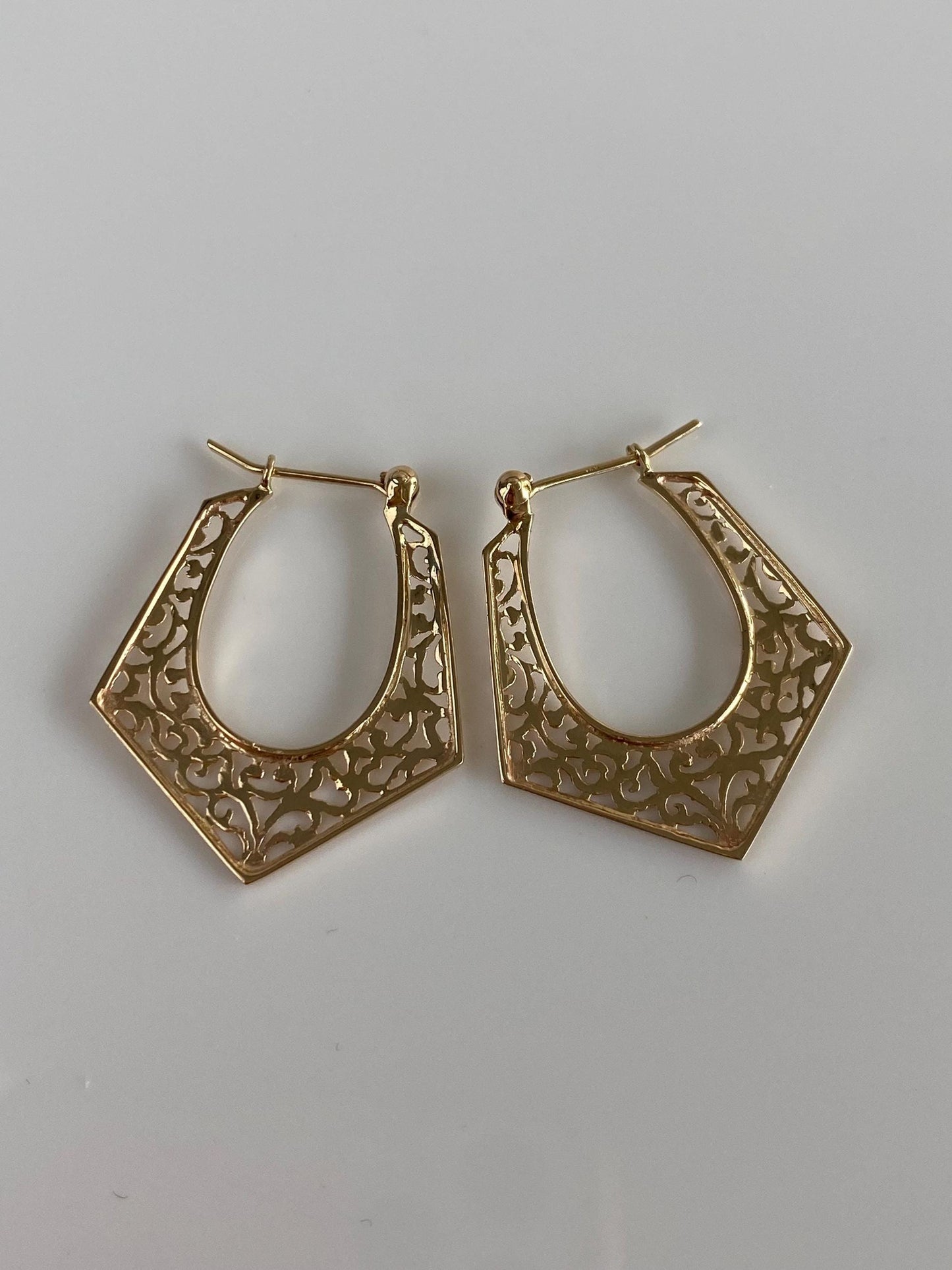 Vintage Solid 14k Yellow Gold Open Work Chevron Hoop Earrings