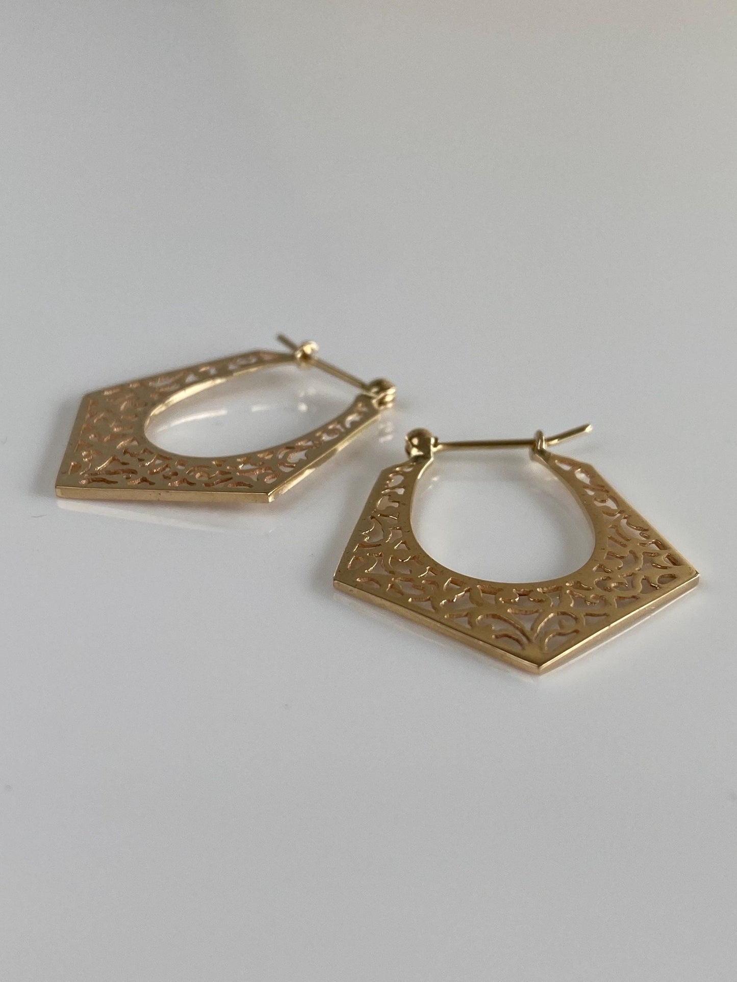 Vintage Solid 14k Yellow Gold Open Work Chevron Hoop Earrings