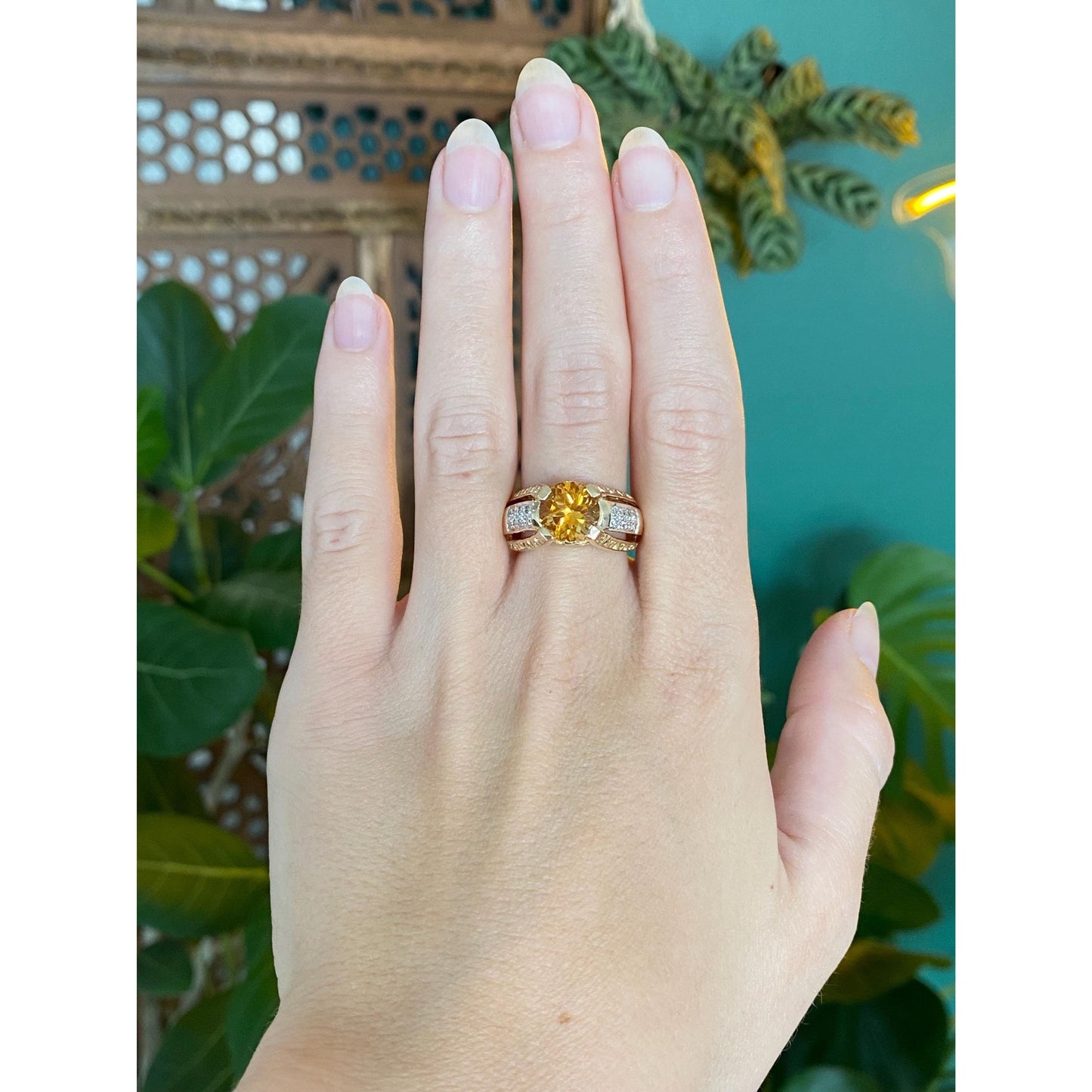 Vintage Solid 14k Yellow Gold Diamond Citrine Ring - Size 6.75