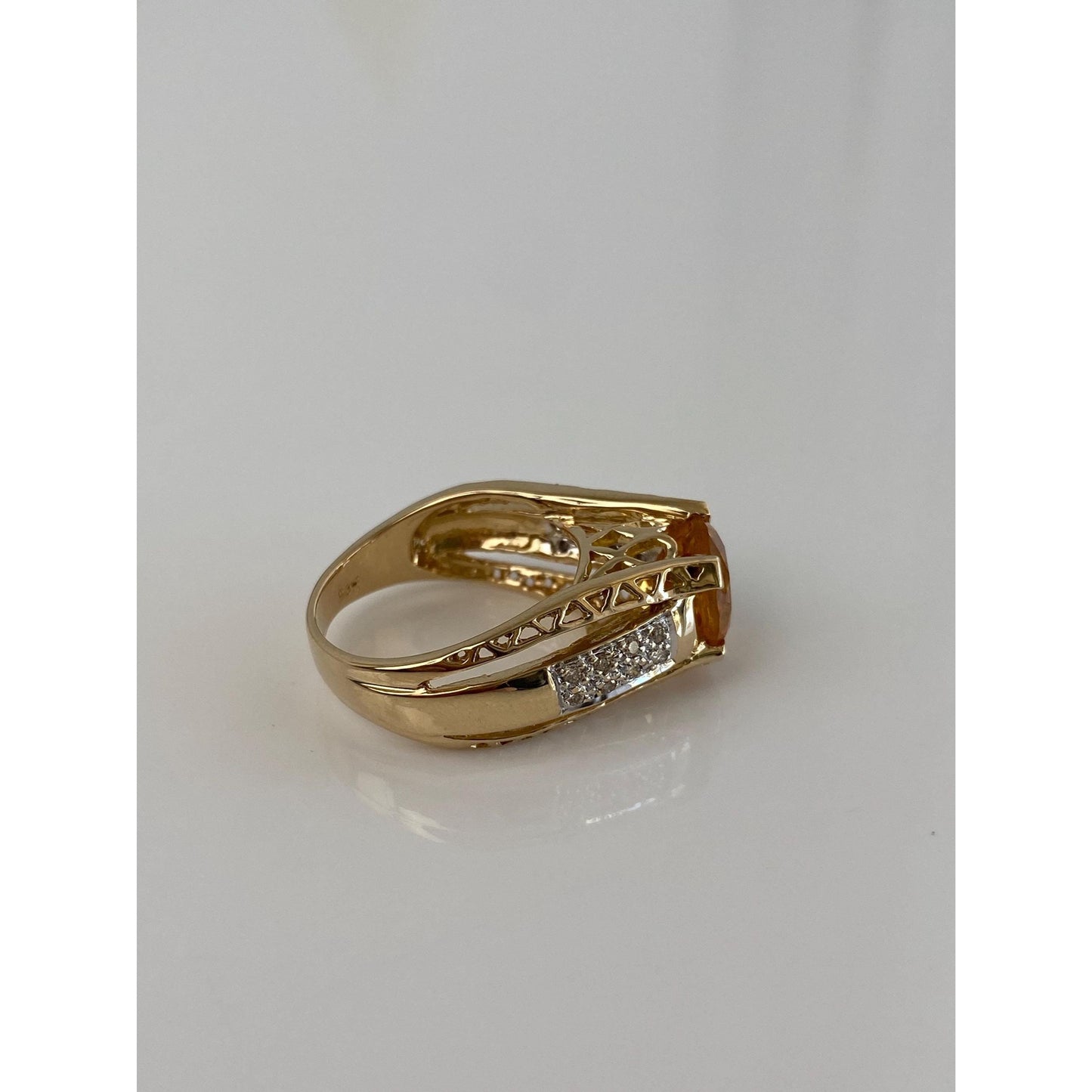 Vintage Solid 14k Yellow Gold Diamond Citrine Ring - Size 6.75