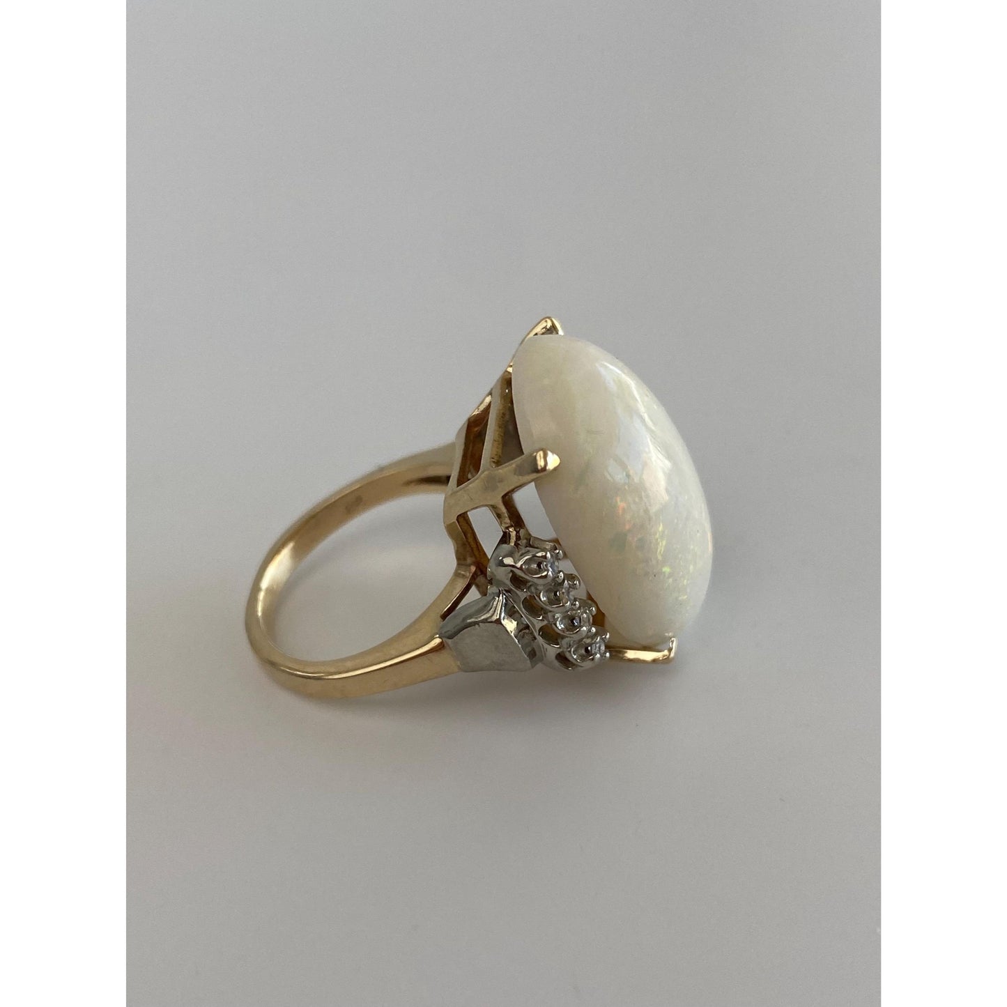Vintage Solid 10k Yellow Gold Opal Clear Quartz Ring - Size 5.5