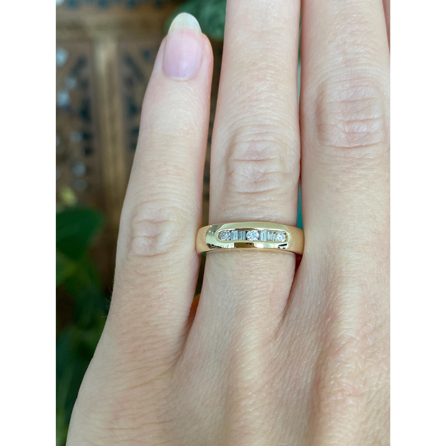 Vintage Solid 14k Yellow Gold Round & Baguette Diamond Ring Band - Size 5.25