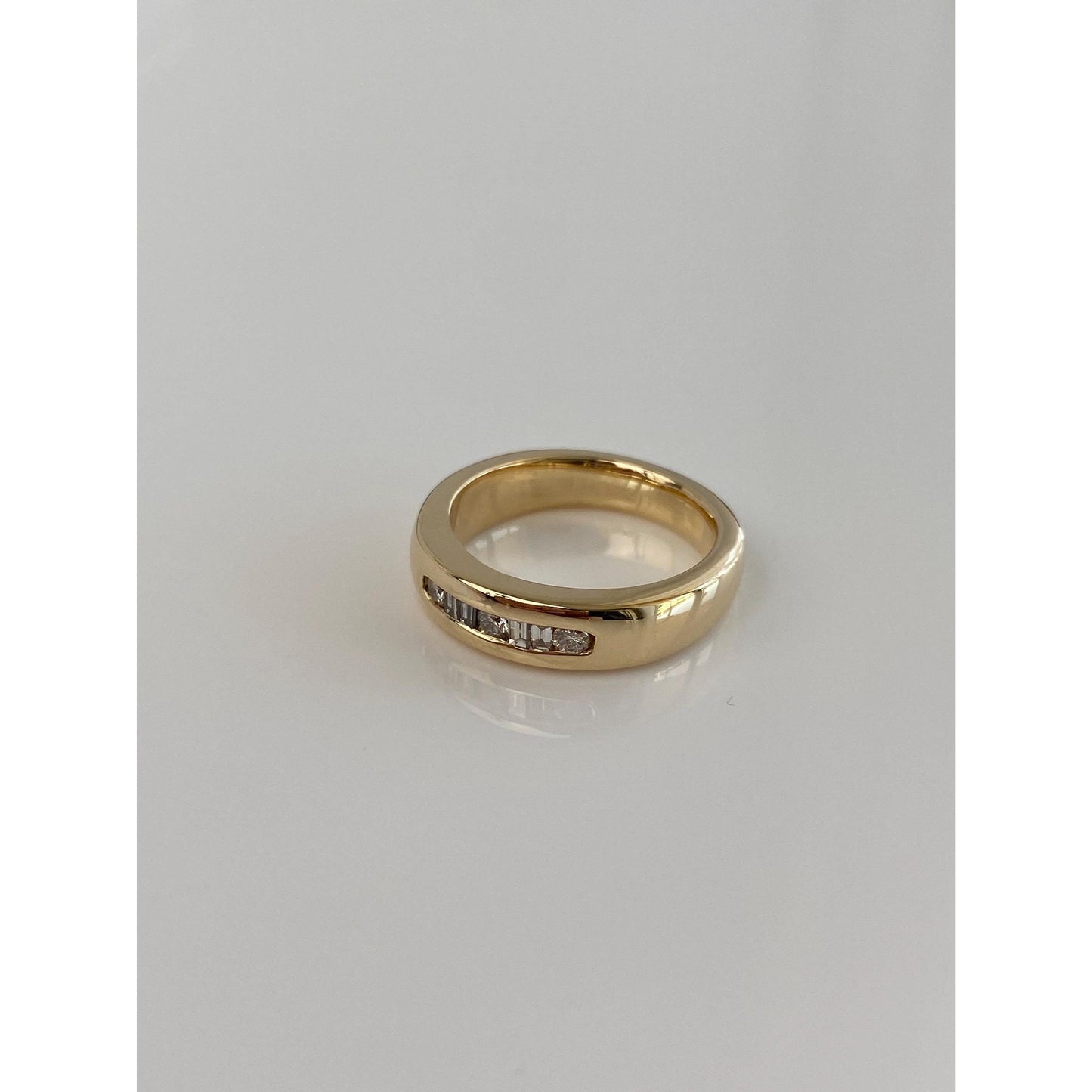 Vintage Solid 14k Yellow Gold Round & Baguette Diamond Ring Band - Size 5.25