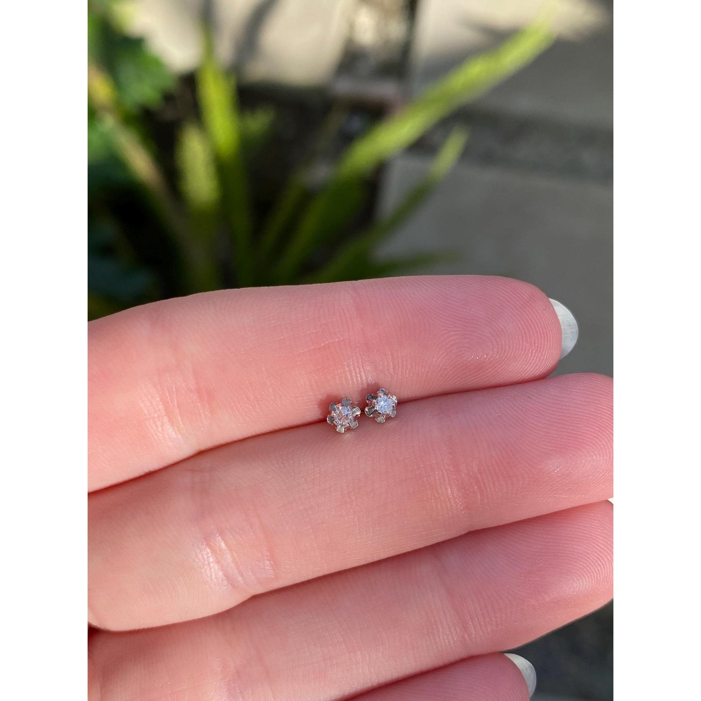 Vintage Solid 14k White Gold Clear Sapphire Studs