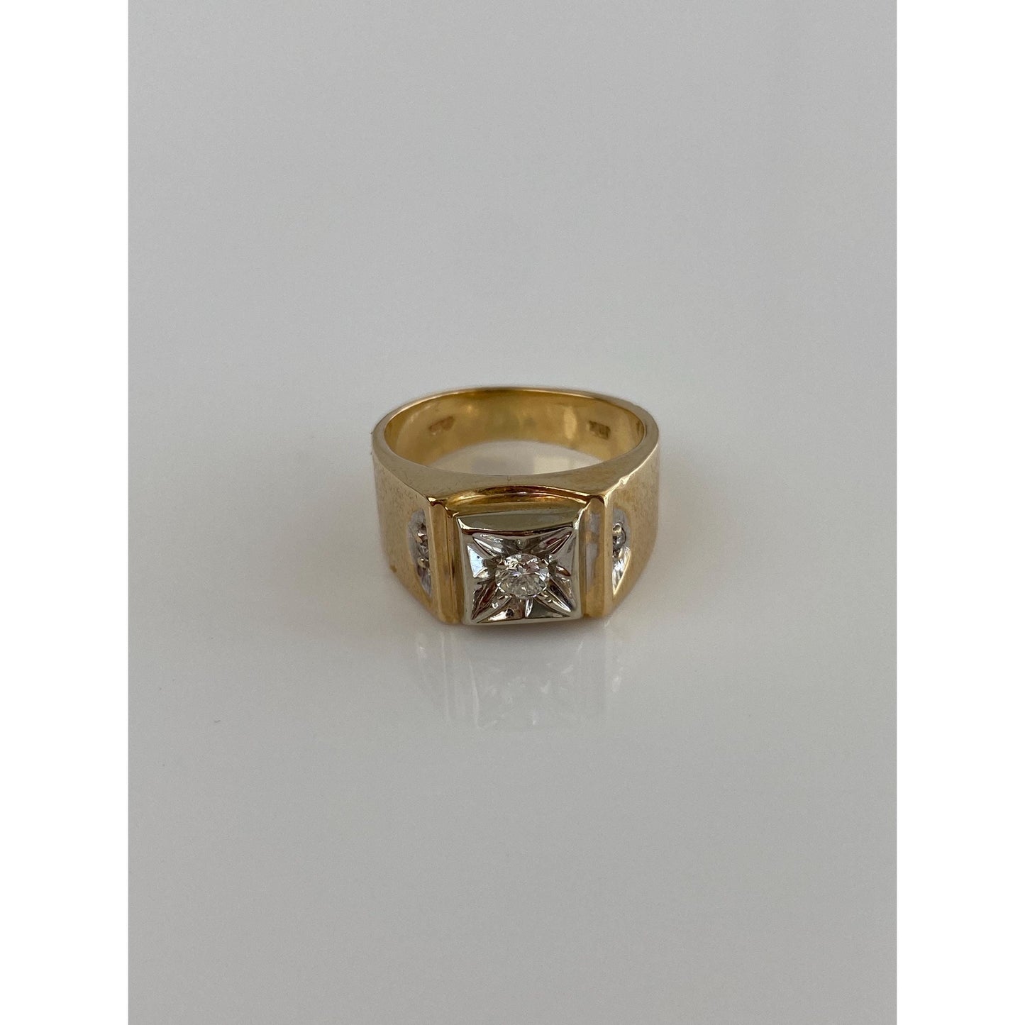 Vintage Solid 14k White & Yellow Gold Diamond Ring Band - Size 6.25
