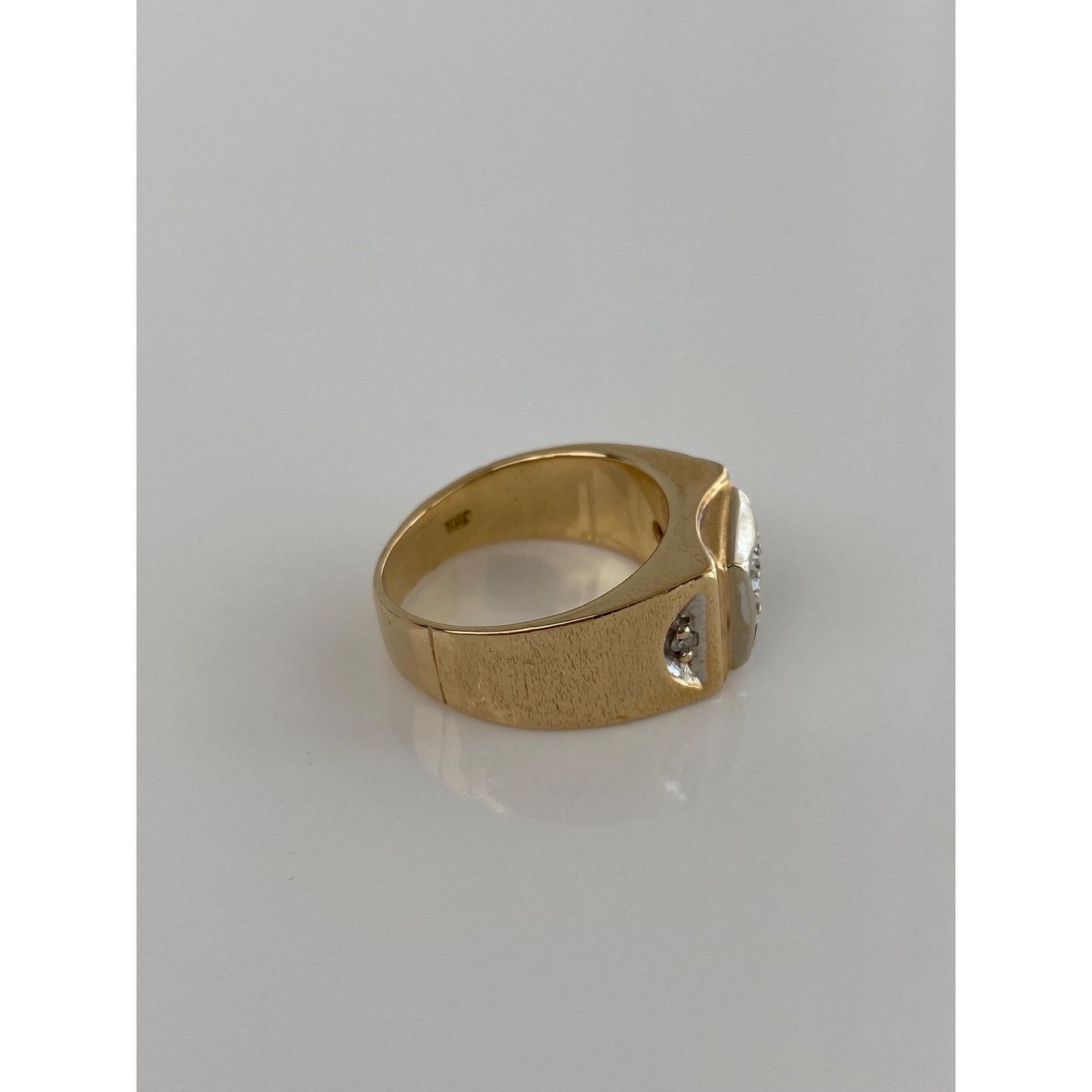 Vintage Solid 14k White & Yellow Gold Diamond Ring Band - Size 6.25