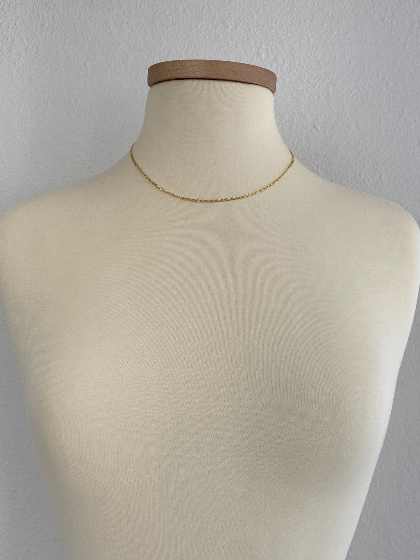 Vintage Solid 14k Yellow Gold Elongated Curb Chain Necklace - 17.75 inches