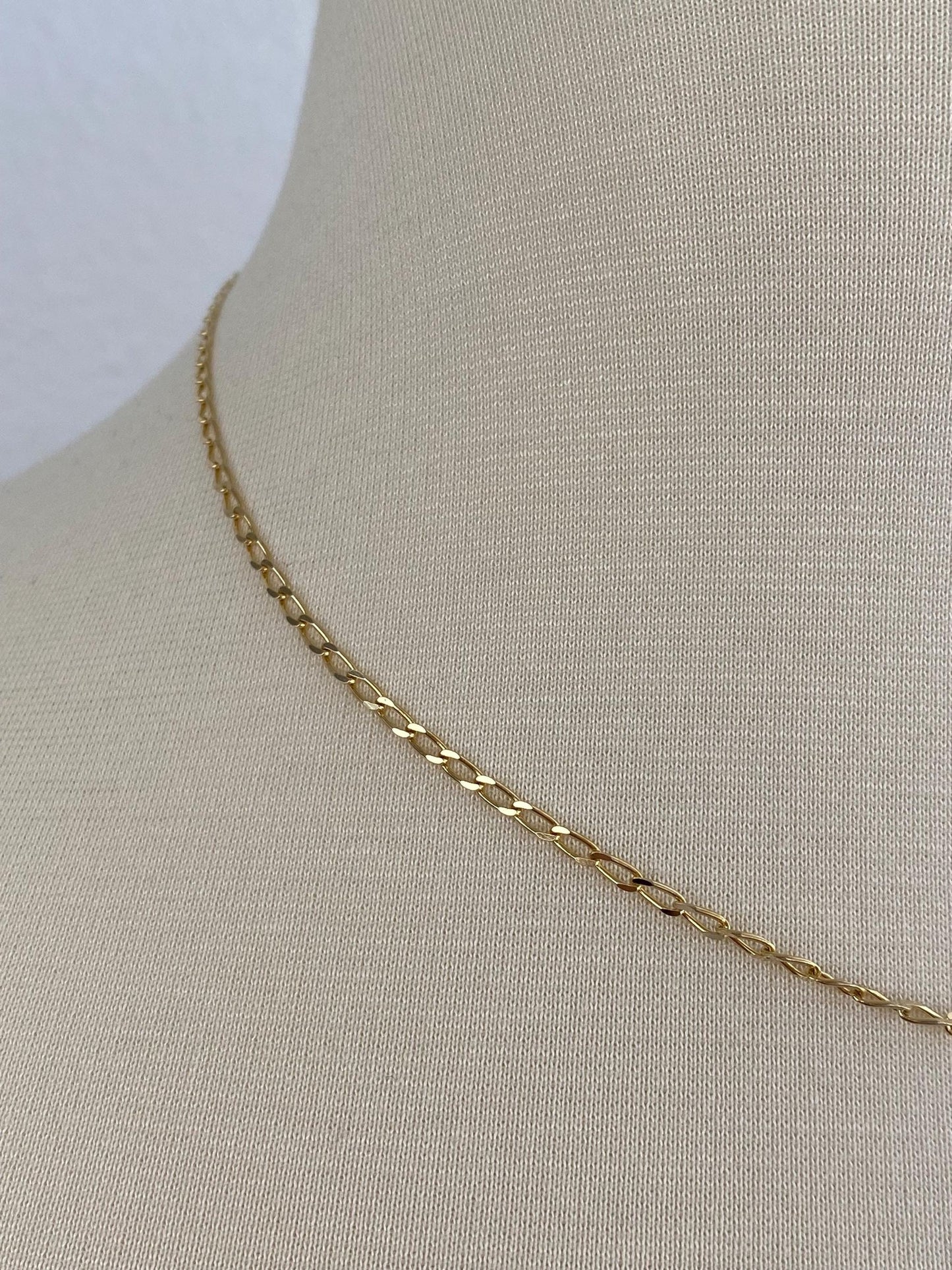 Vintage Solid 14k Yellow Gold Elongated Curb Chain Necklace - 17.75 inches