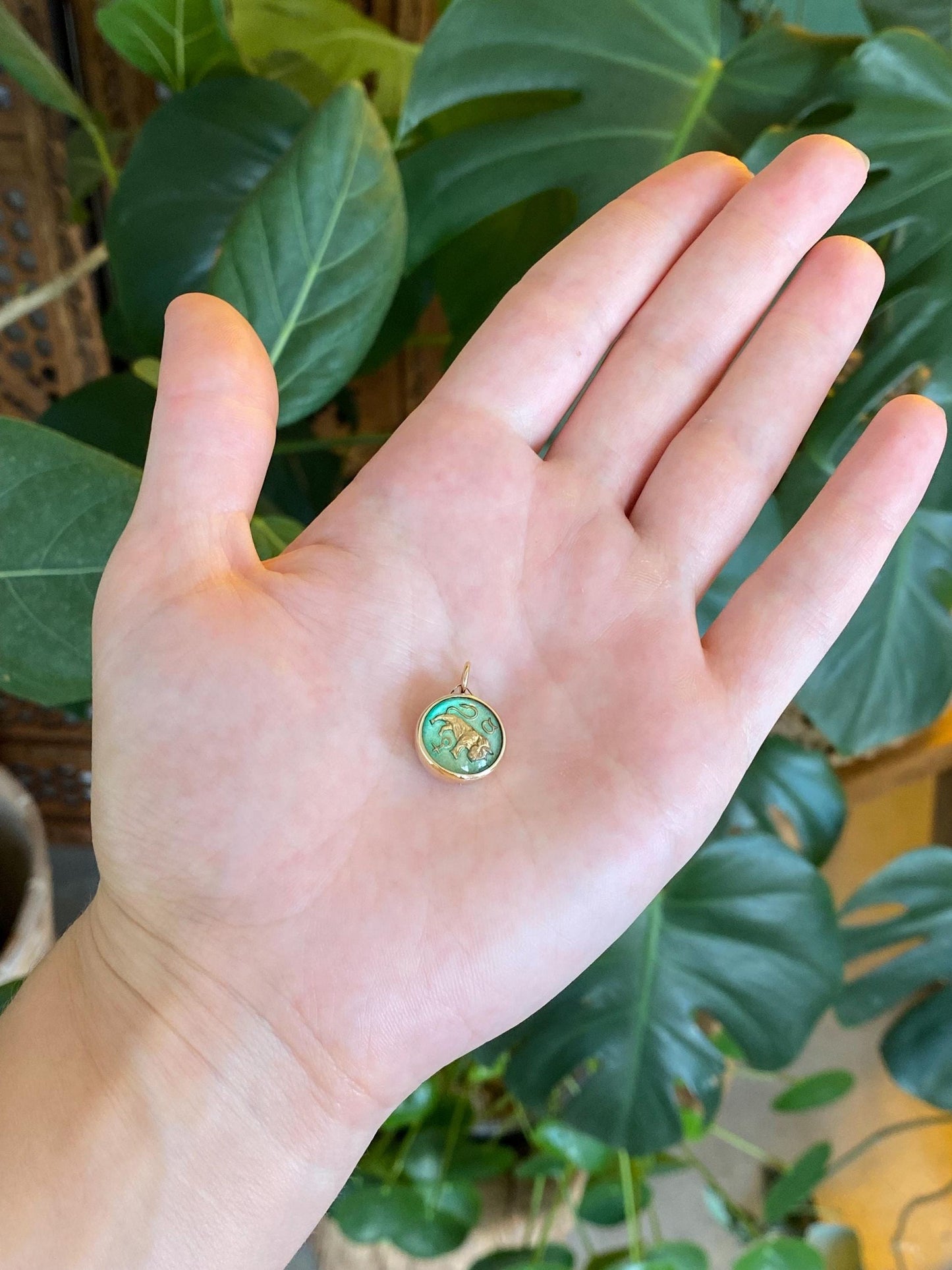 Vintage Solid 14k Yellow Gold Enamel Glass Cabochon Taurus Charm