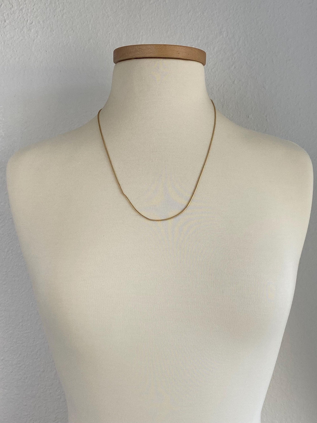 Vintage Solid 14k Yellow Gold Wheat Chain Necklace - 23.5 inches