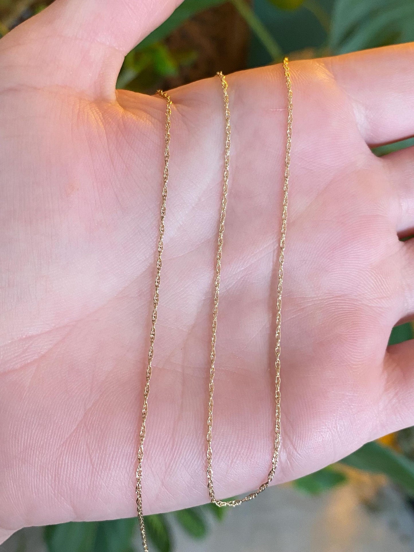 Vintage Solid 10k Yellow Gold Dainty Chain Necklace - 16 inches