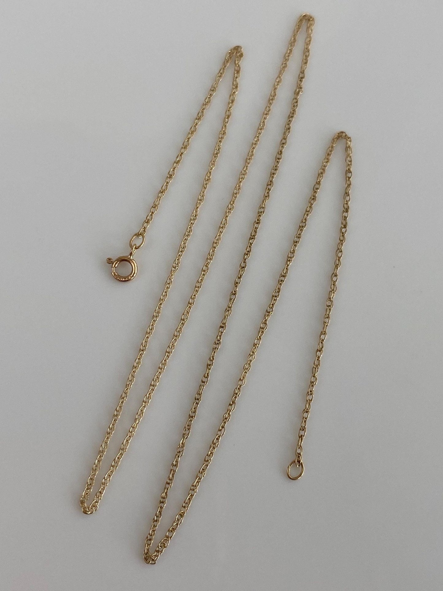 Vintage Solid 10k Yellow Gold Dainty Chain Necklace - 16 inches