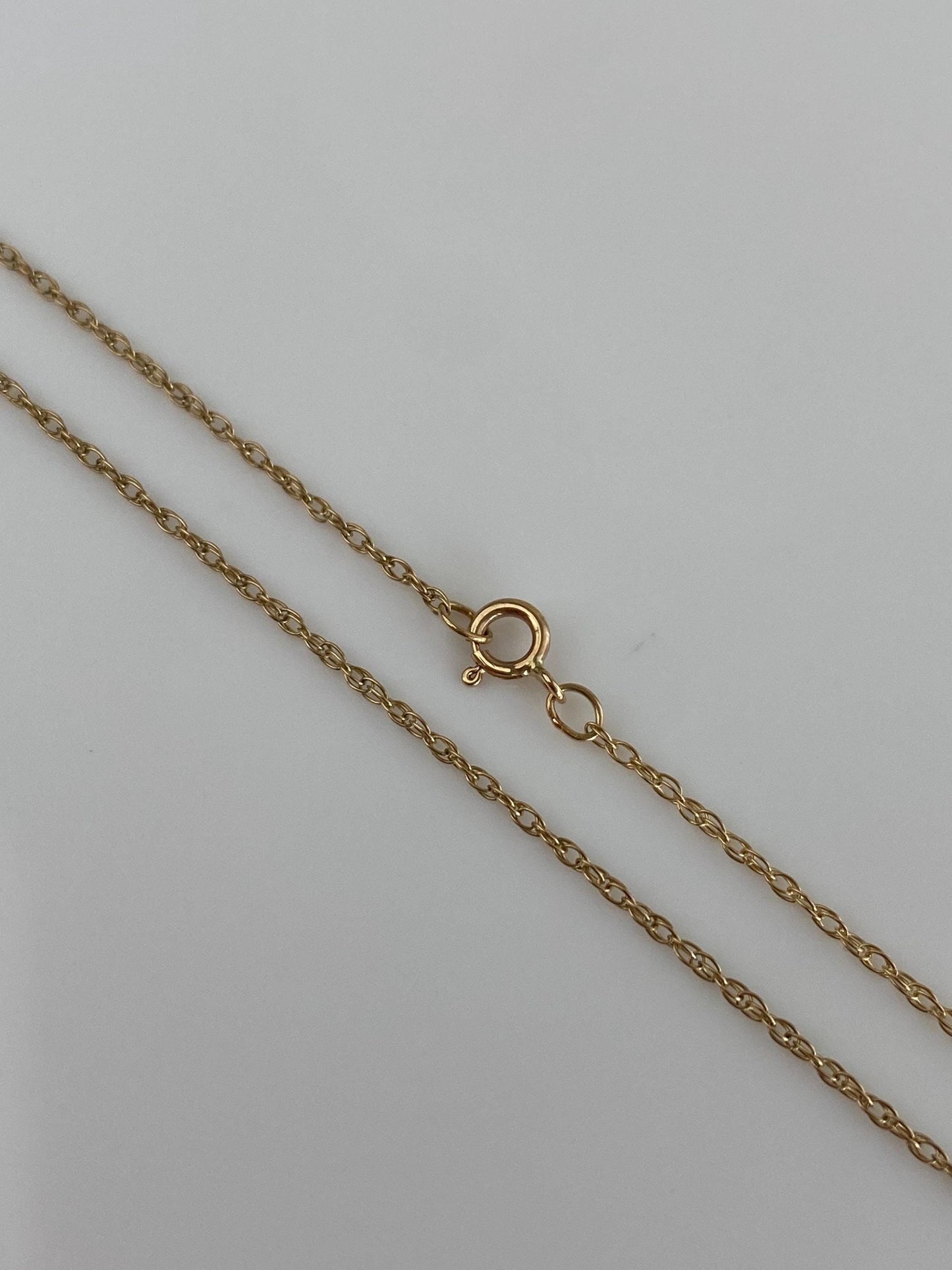Vintage Solid 10k Yellow Gold Dainty Chain Necklace - 16 inches