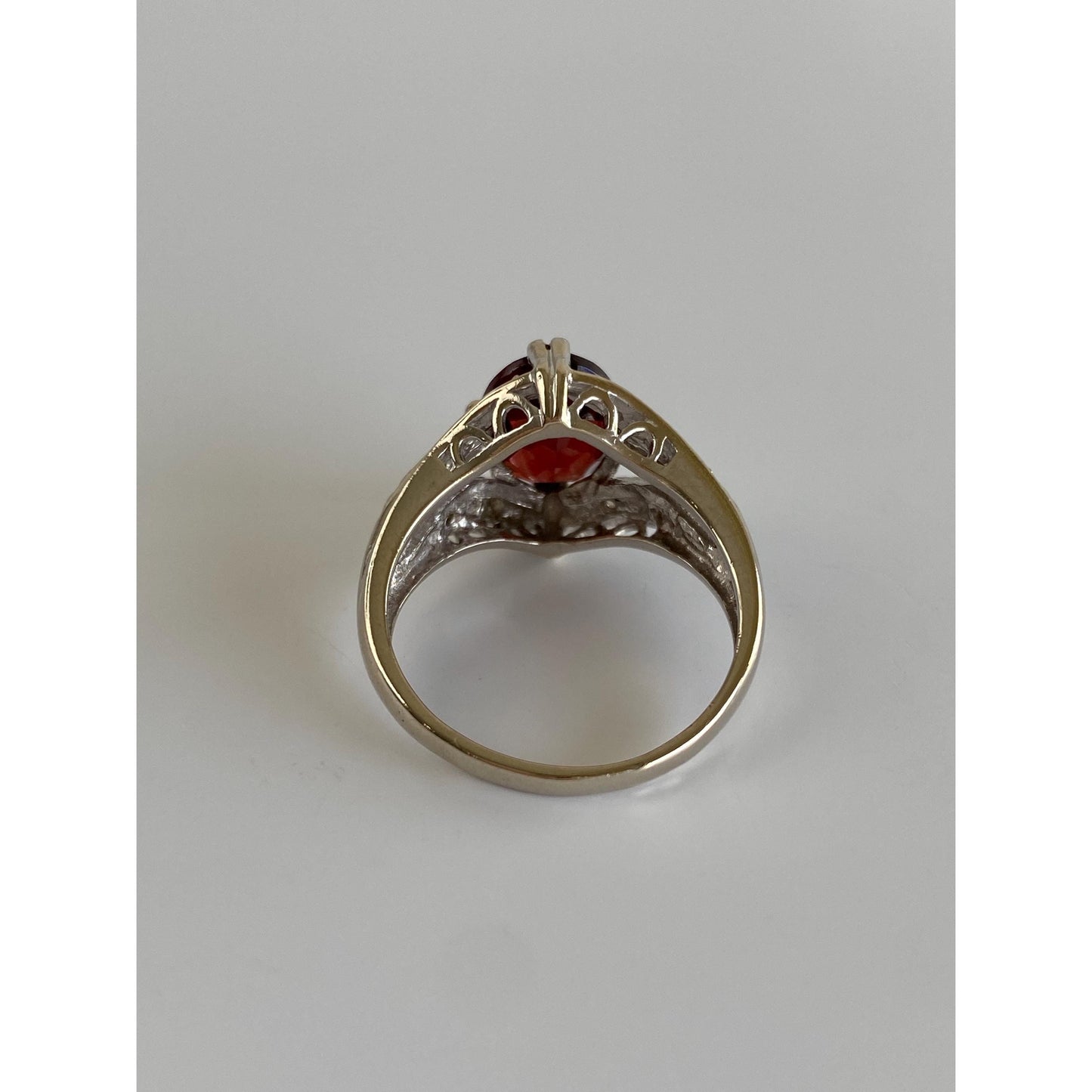 Vintage Solid 14k White Gold Garnet Diamond Ring - Size 6.75