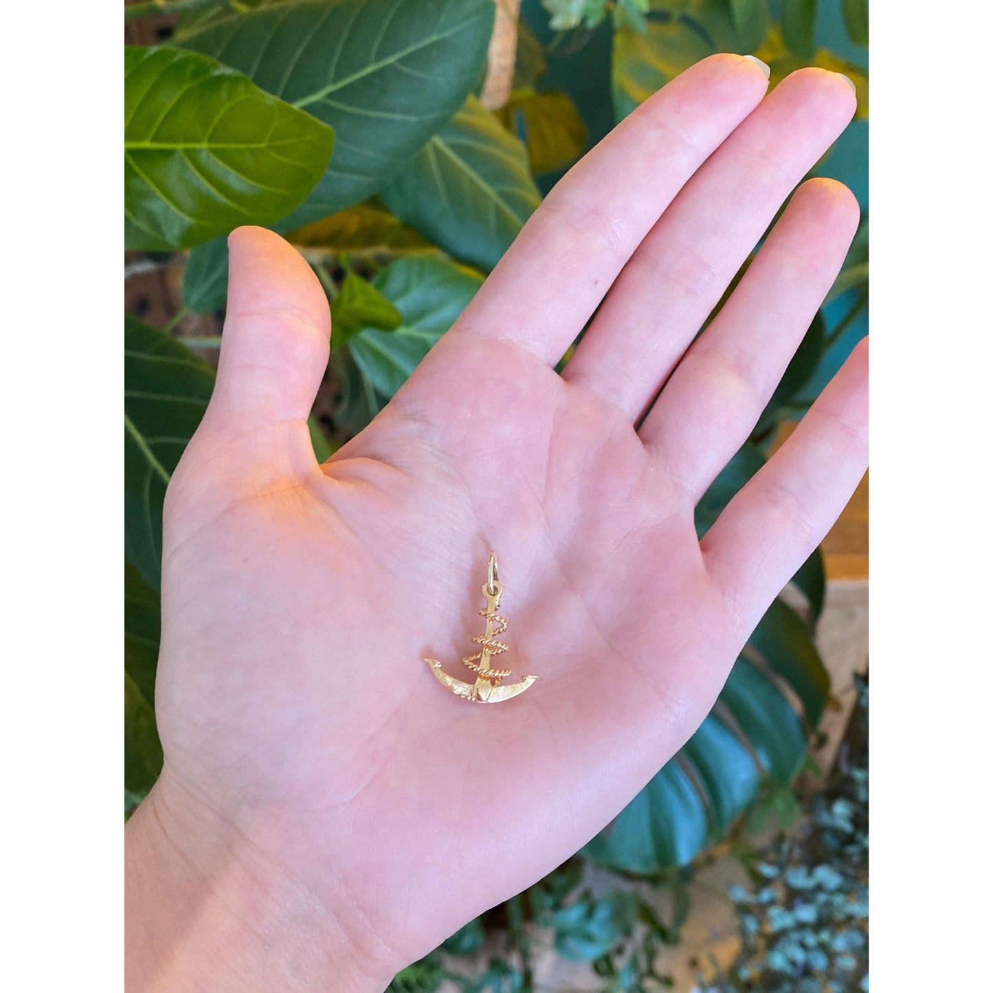 Vintage Solid 18k Yellow Gold Anchor Rope Charm