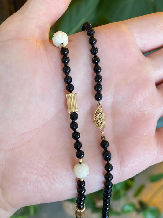 Vintage Solid 14k Yellow Gold Fluted Beads Black Onyx Beads White Carved Bead Necklace - 18.5 inches