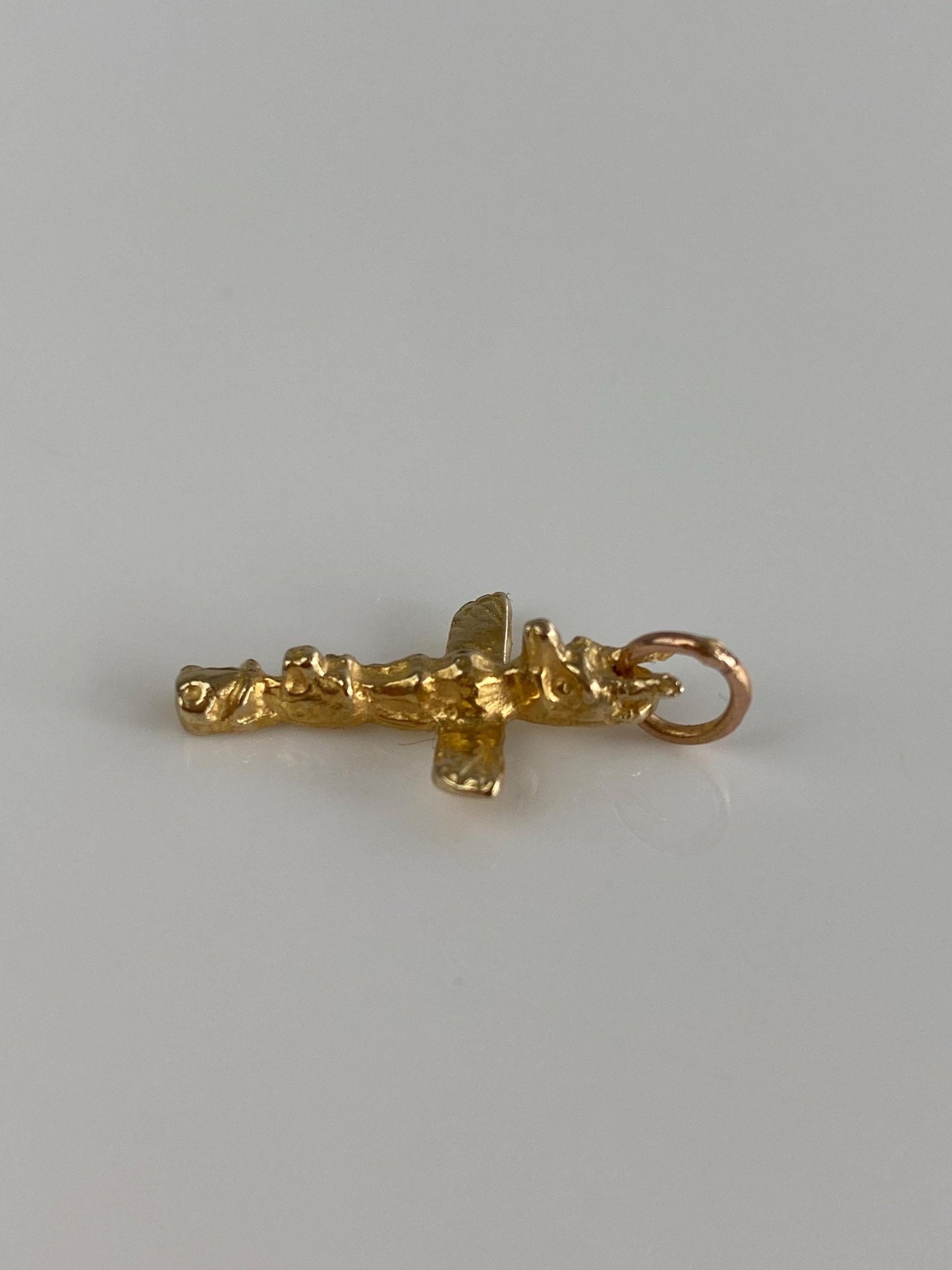 Vintage Solid 10k Yellow Gold Totem Pole Charm