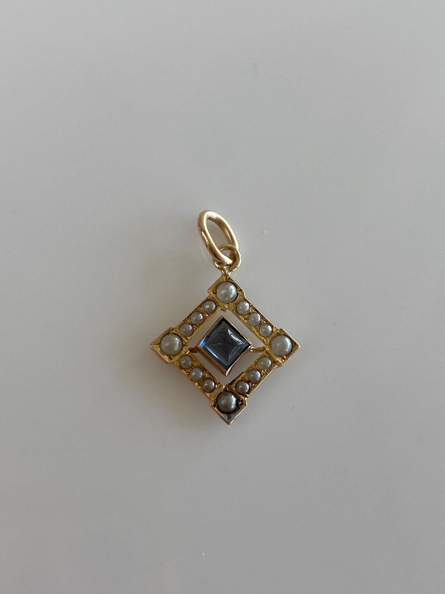 Vintage Solid 9k Yellow Gold Blue Cubic Zirconia Seed Pearls Halo Charm
