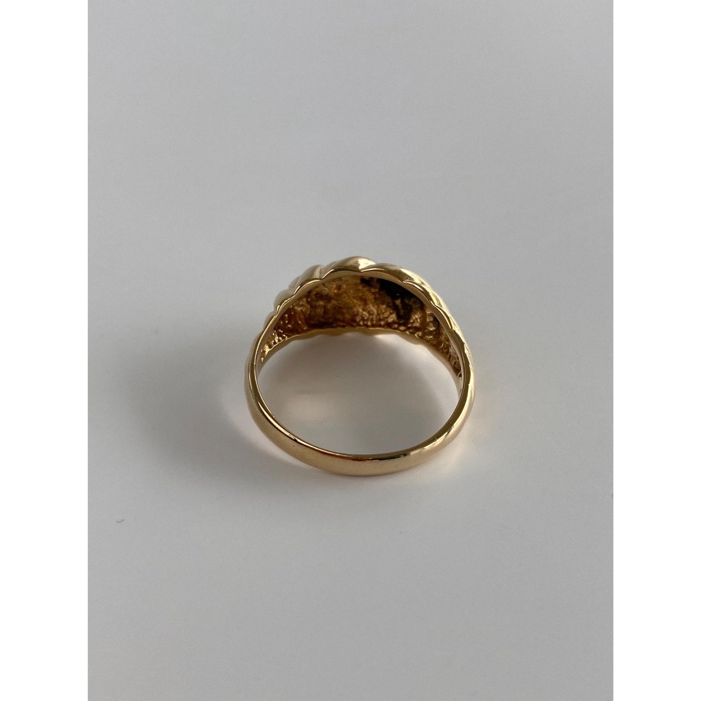 Solid 14k Yellow Gold Scalloped Ring - Size 8.25
