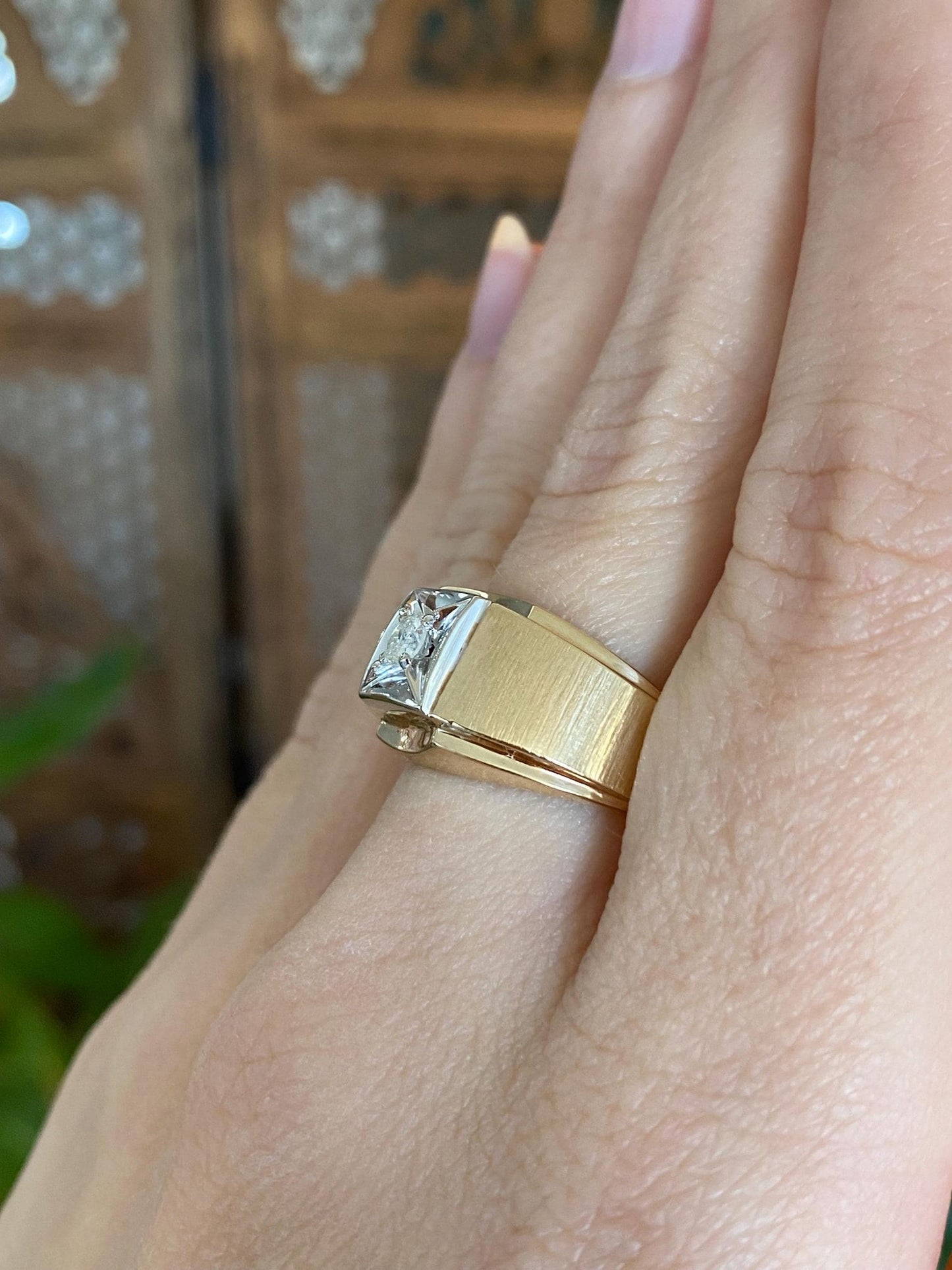 Vintage Solid 14k White & Yellow Gold Diamond Ring Band - Size 8