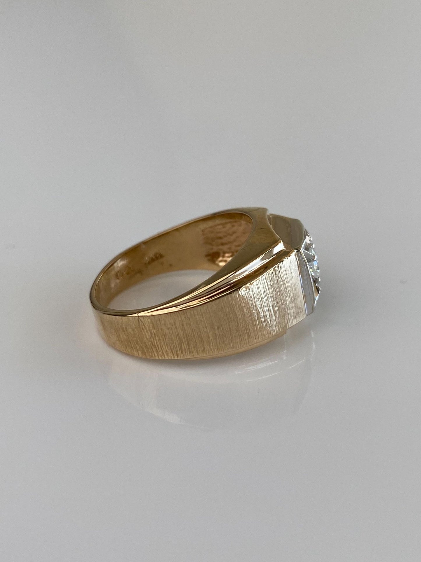 Vintage Solid 14k White & Yellow Gold Diamond Ring Band - Size 8