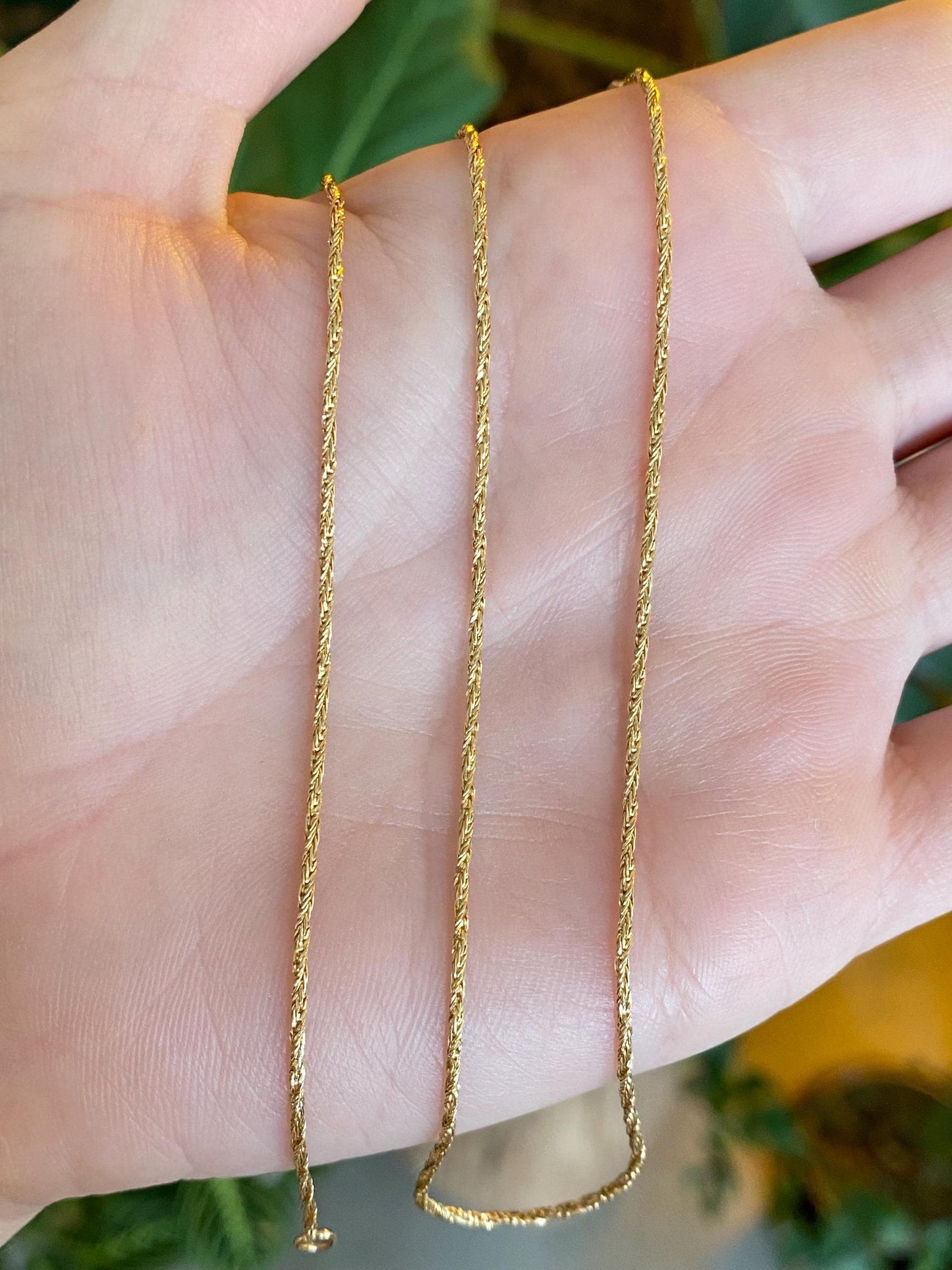 Vintage Solid 14k Yellow Gold Twist Style Chain Necklace - 20 inches