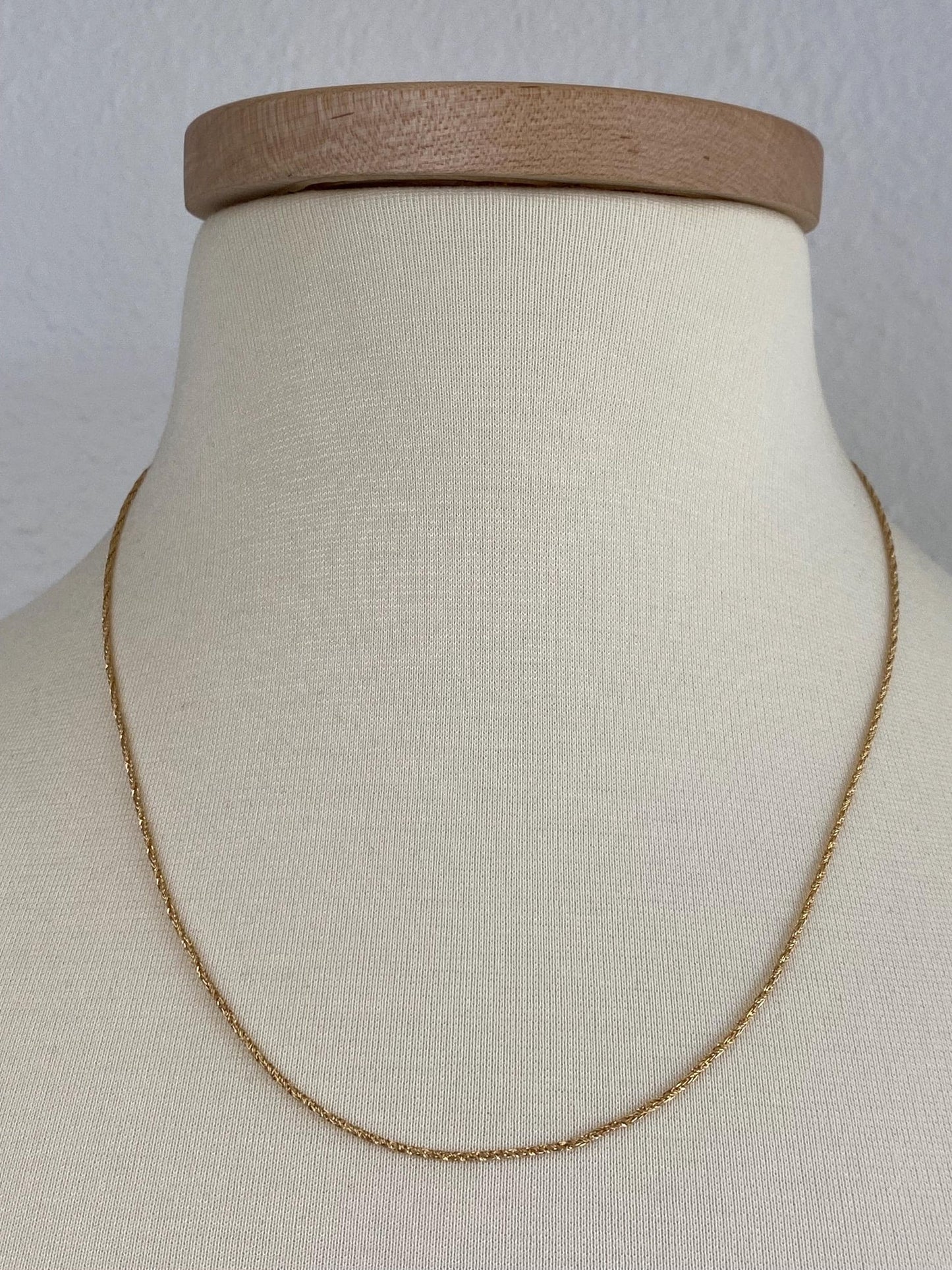 Vintage Solid 14k Yellow Gold Twist Style Chain Necklace - 20 inches