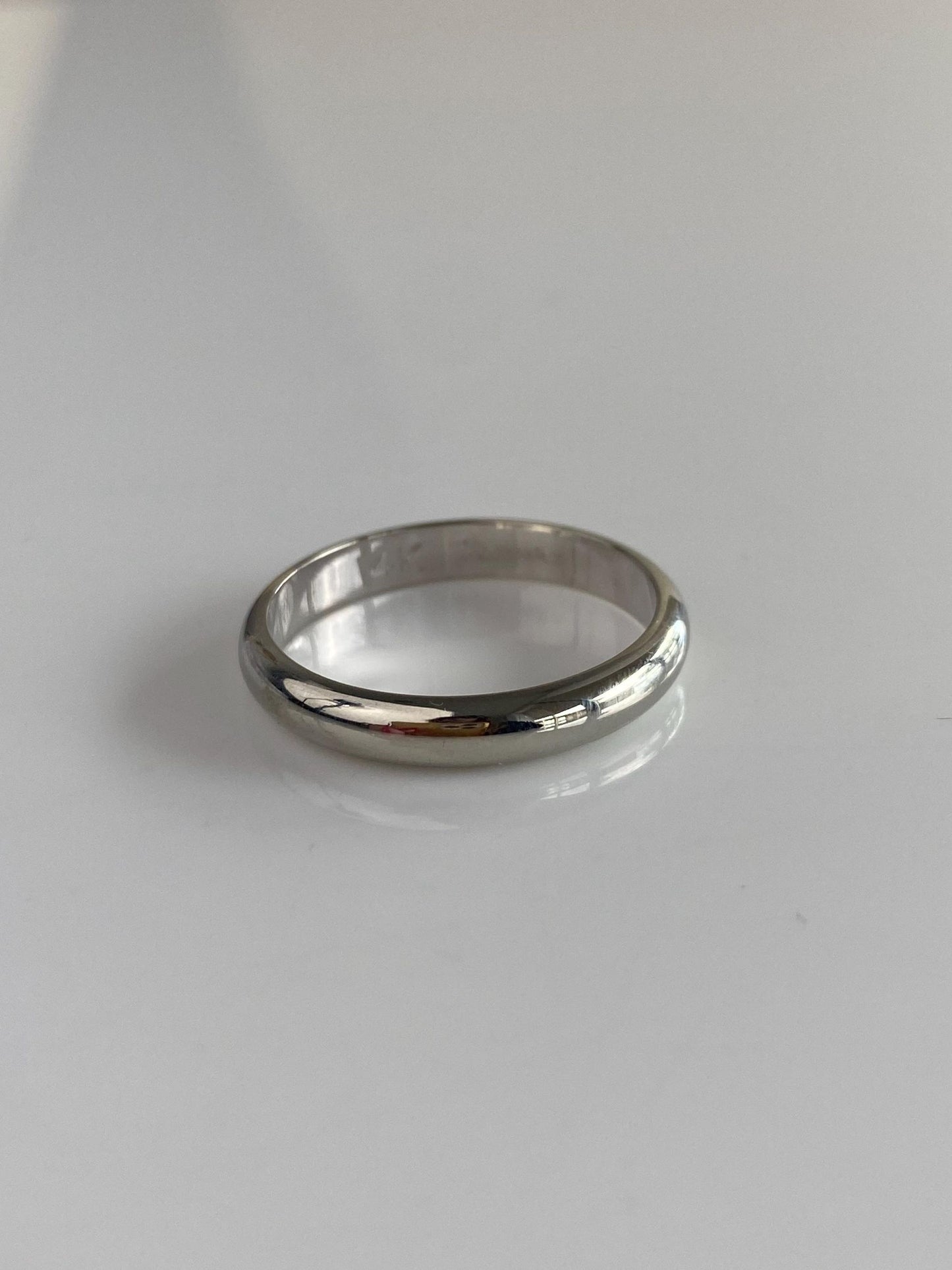 Vintage Solid 14k White Gold Ring Band - Size 10.25
