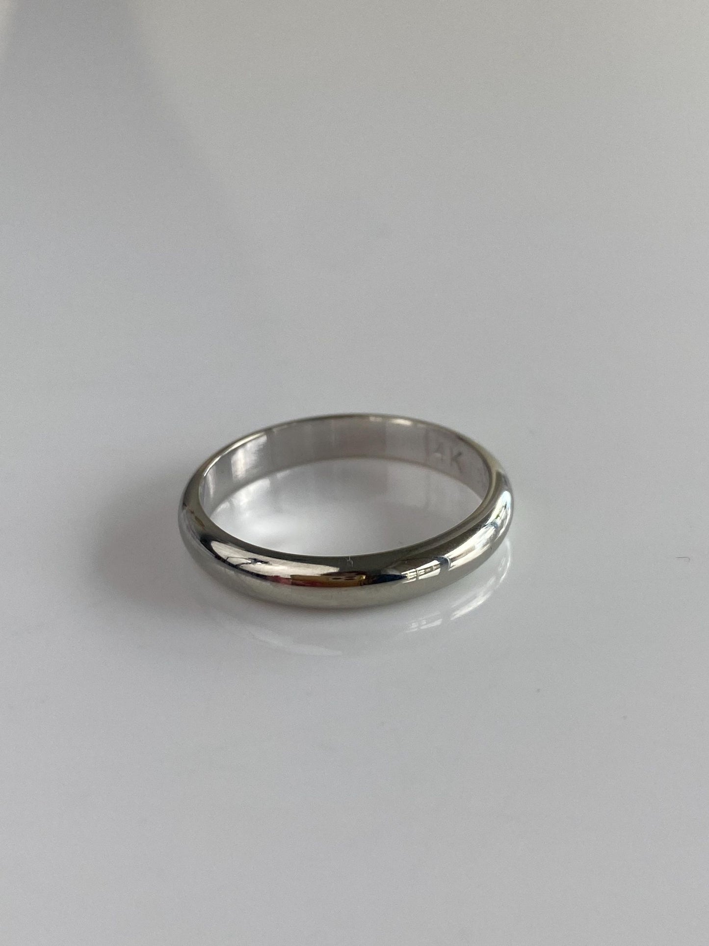 Vintage Solid 14k White Gold Ring Band - Size 10.25
