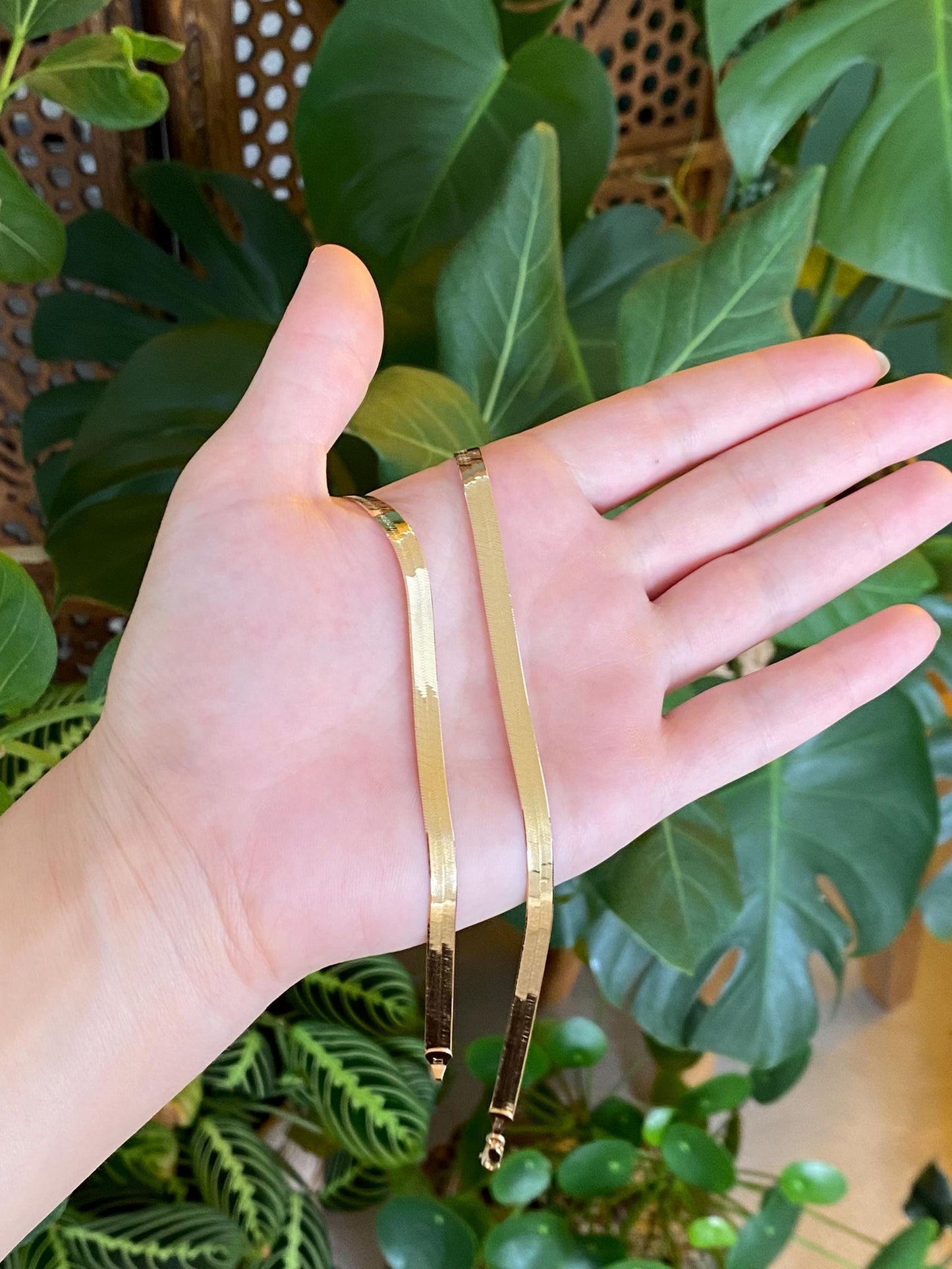 Vintage Solid 14k Yellow Gold Herringbone Chain Necklace - 20 inches