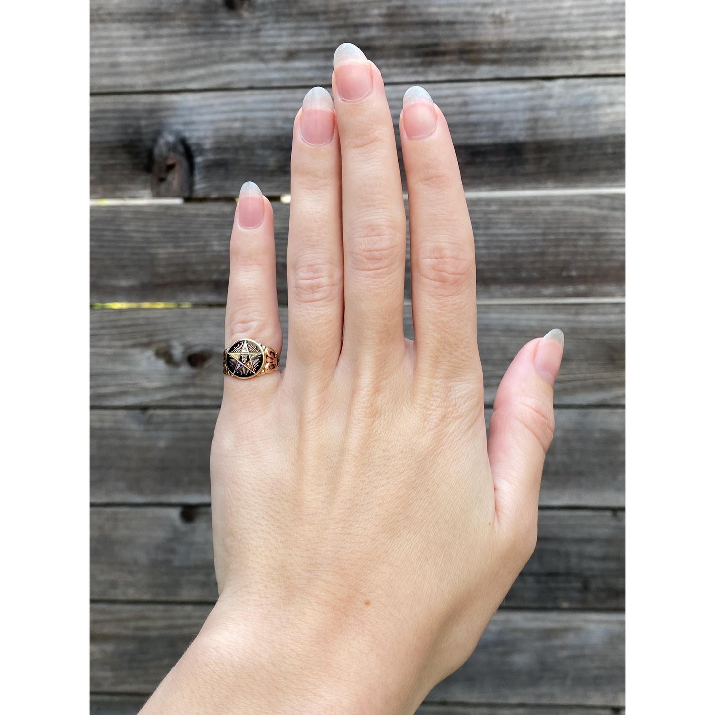 Vintage Solid 10k Yellow Gold Enamel Freemason Star Ring - Size 2.25