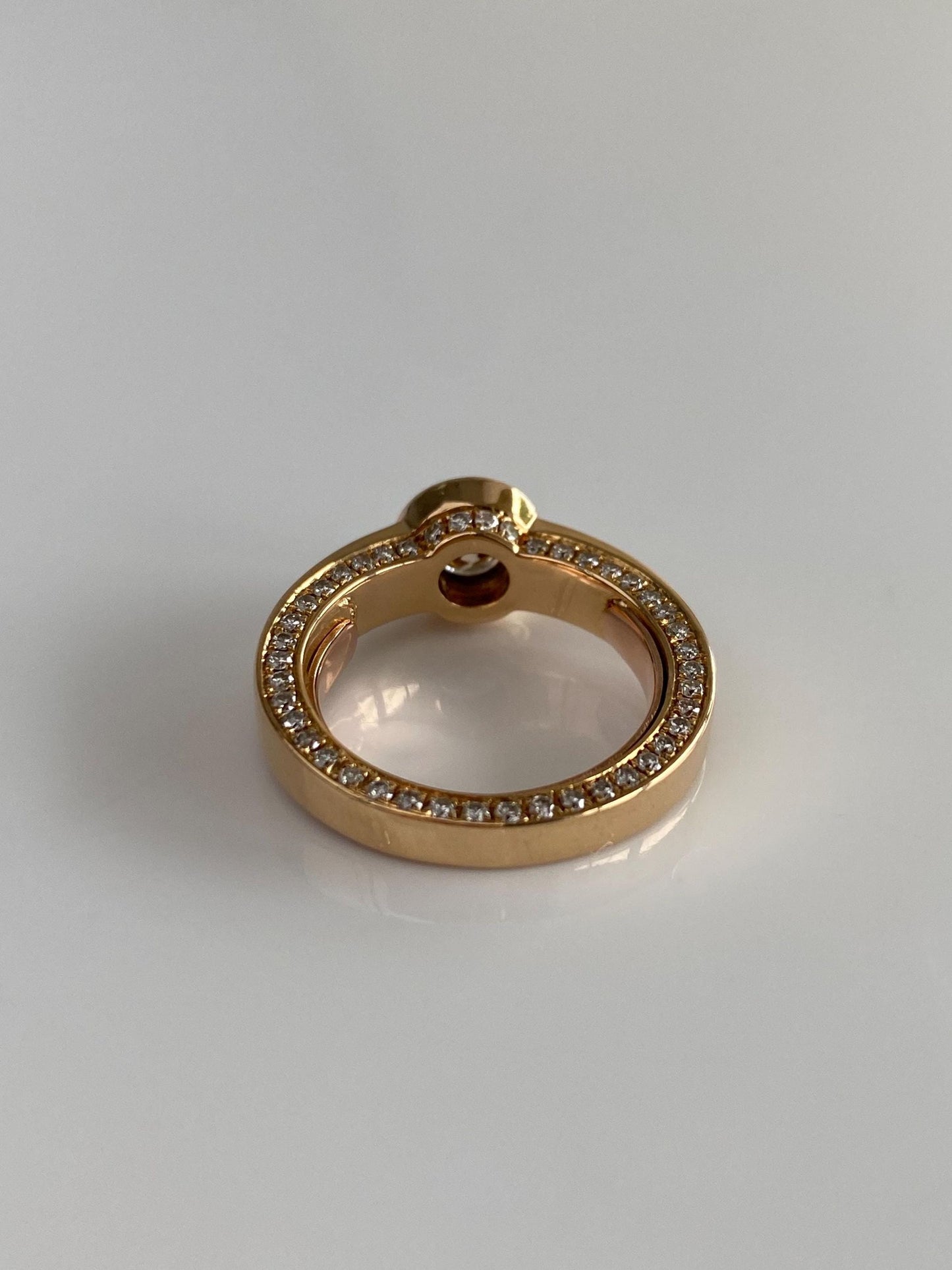 Vintage Solid 18k Rose Gold Brown & Clear Diamond Embedded Ring - Size 5