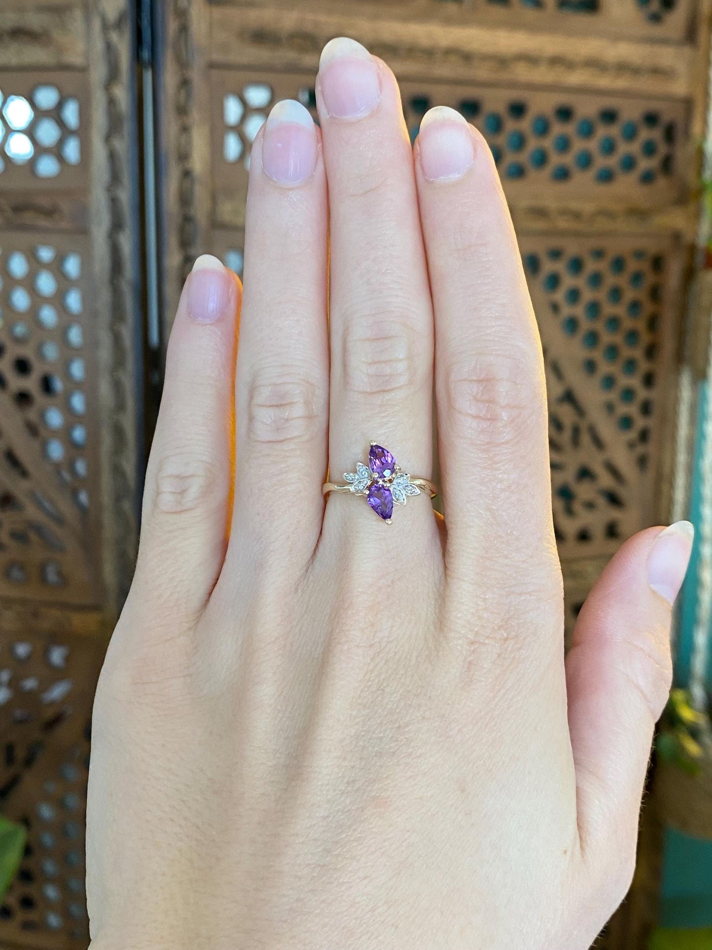 Vintage Solid 10k White & Yellow Gold Diamond Amethyst Ring - Size 6