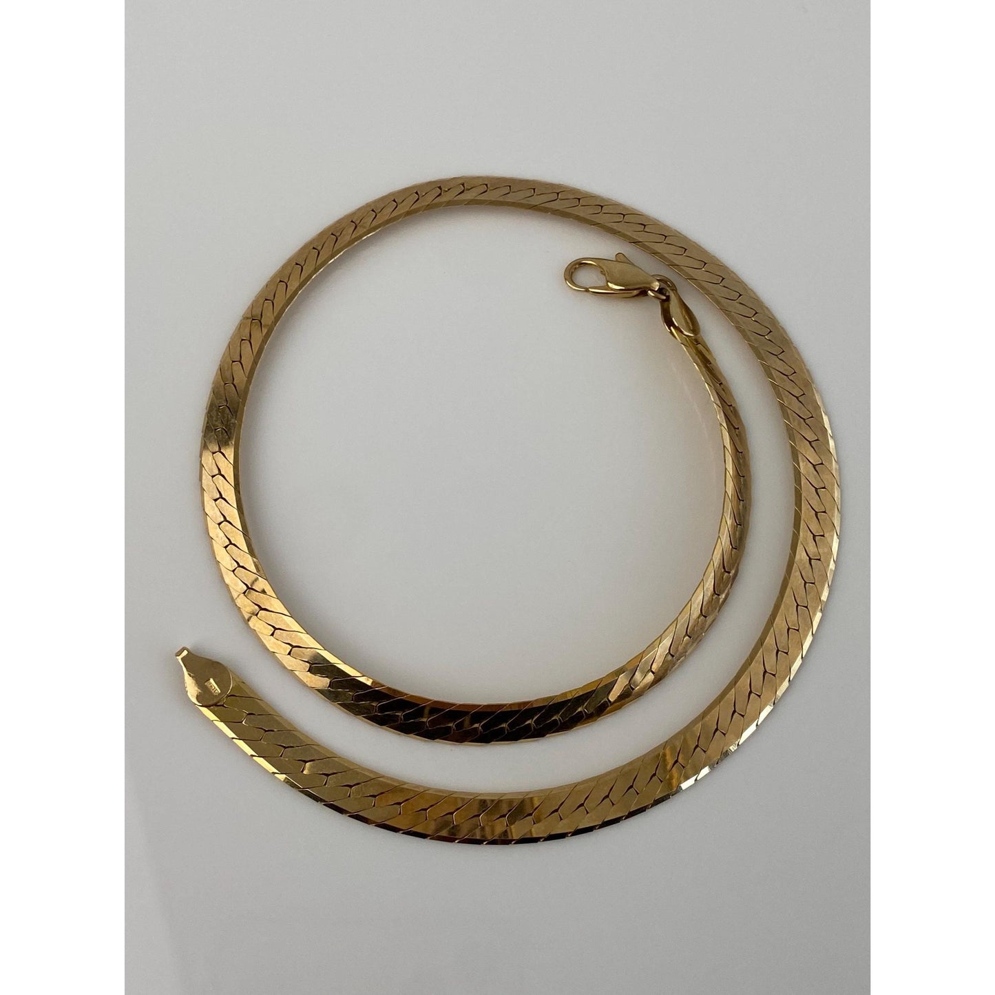 Vintage Solid 14k Yellow Gold Chunky Herringbone Chain Necklace - 16 inches