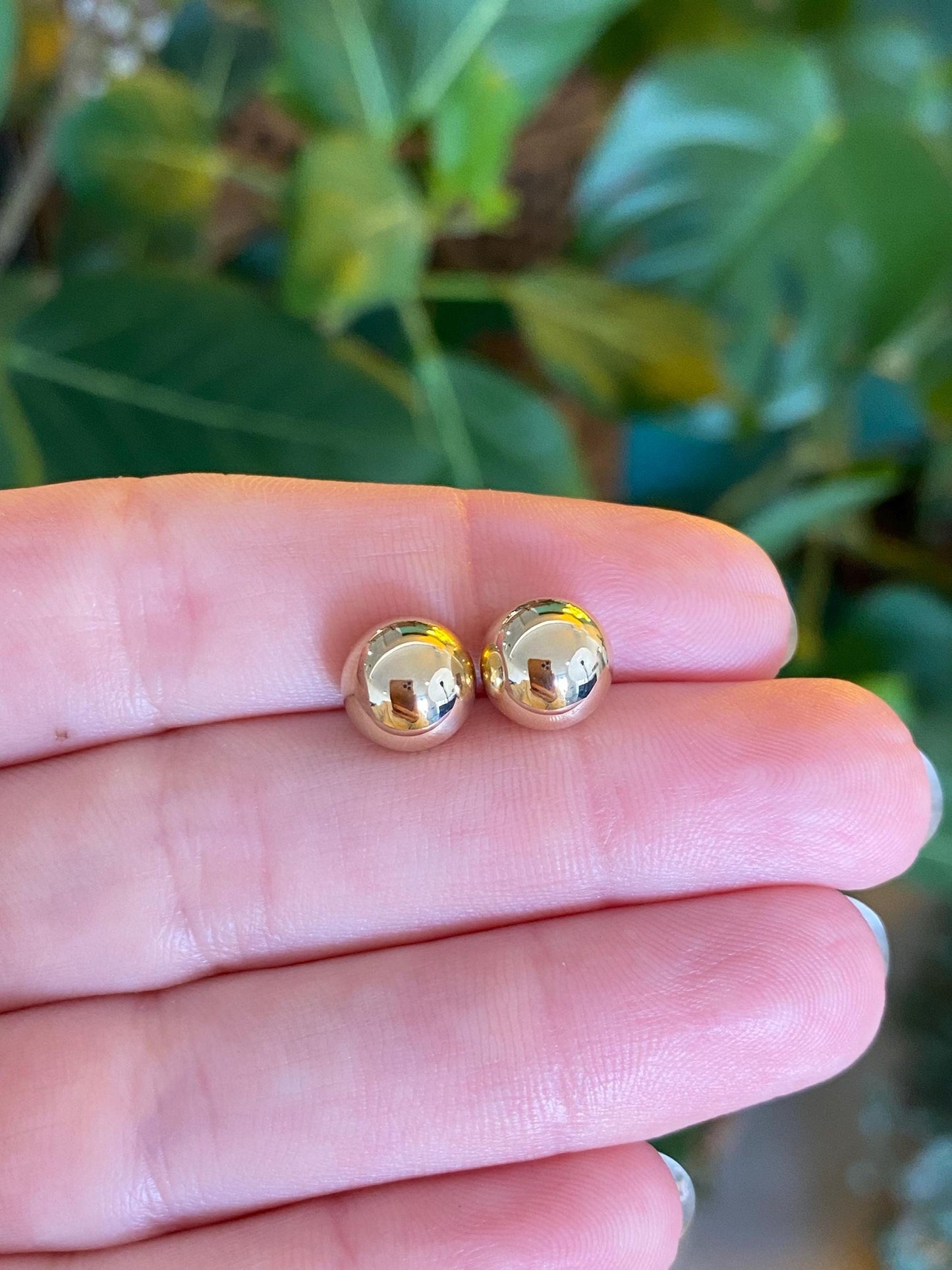 Vintage 14k Yellow Gold Large Ball Stud Earrings