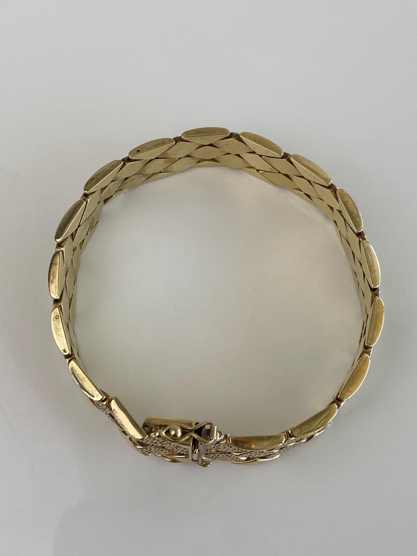 Vintage 8k Yellow Gold Chunky Textured Shiny Link Bracelet - 7.5 inches