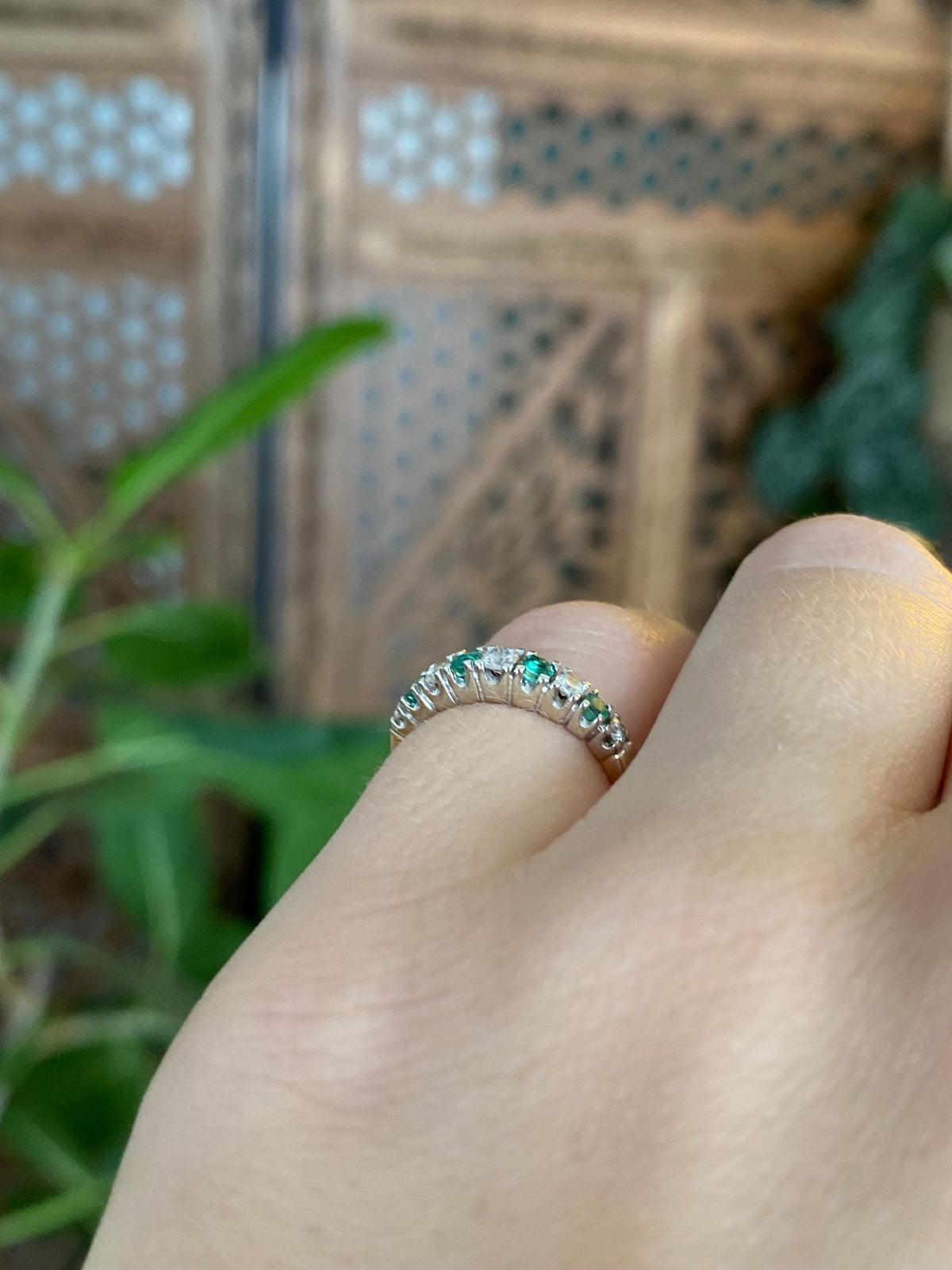 Vintage Solid 14k White & Yellow Gold Diamond Emerald Ring Band - Size 4