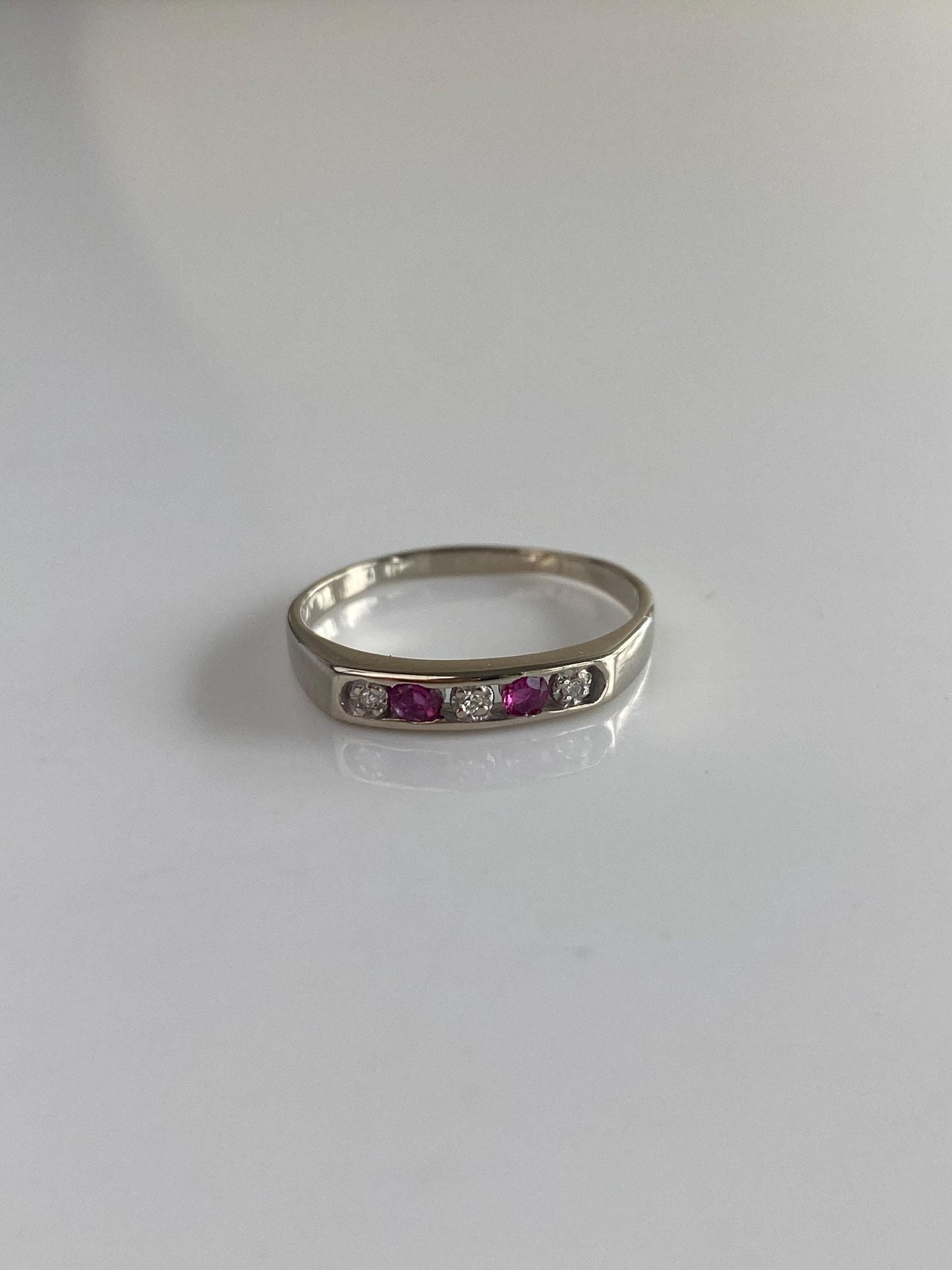 Vintage Solid 14k White Gold Diamond Pink Spinel Ring - Size 5.75