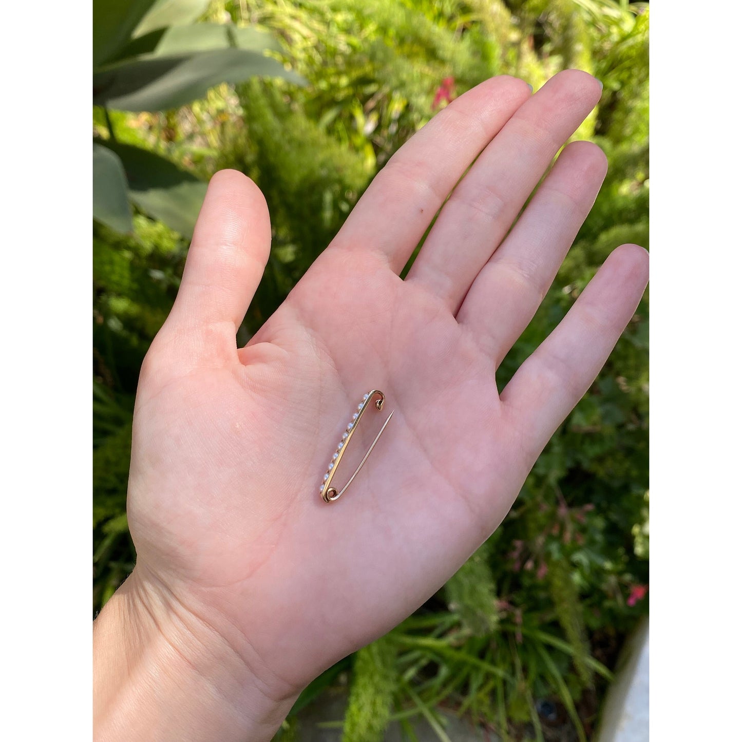 Vintage Solid 14k Yellow Gold Seed Pearl Safety Pin