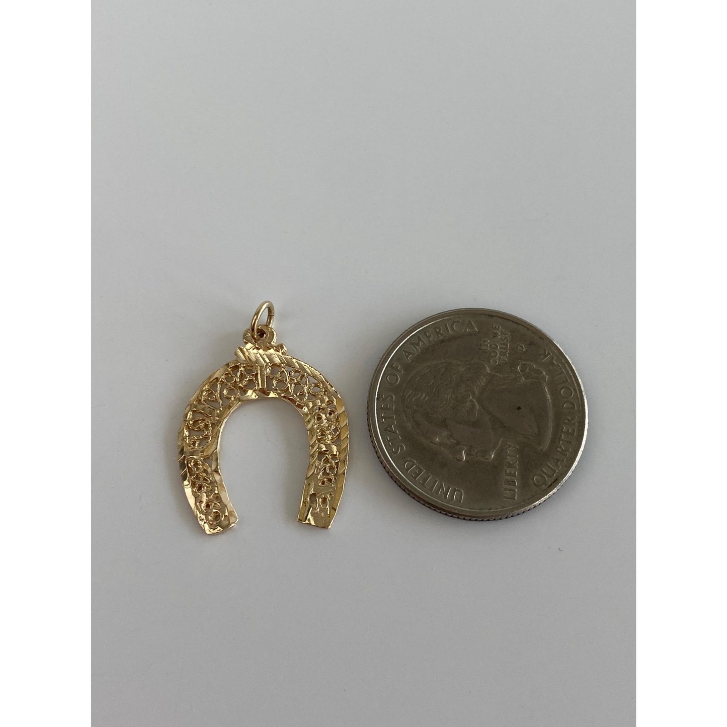 Vintage Solid 14k Yellow Gold Filigree Horseshoe Charm