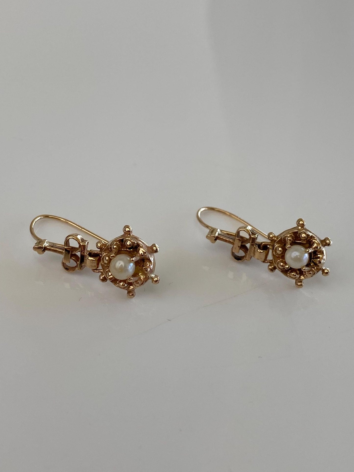 Vintage Solid 14k Yellow Gold Ornate Pearl Dangle Earrings