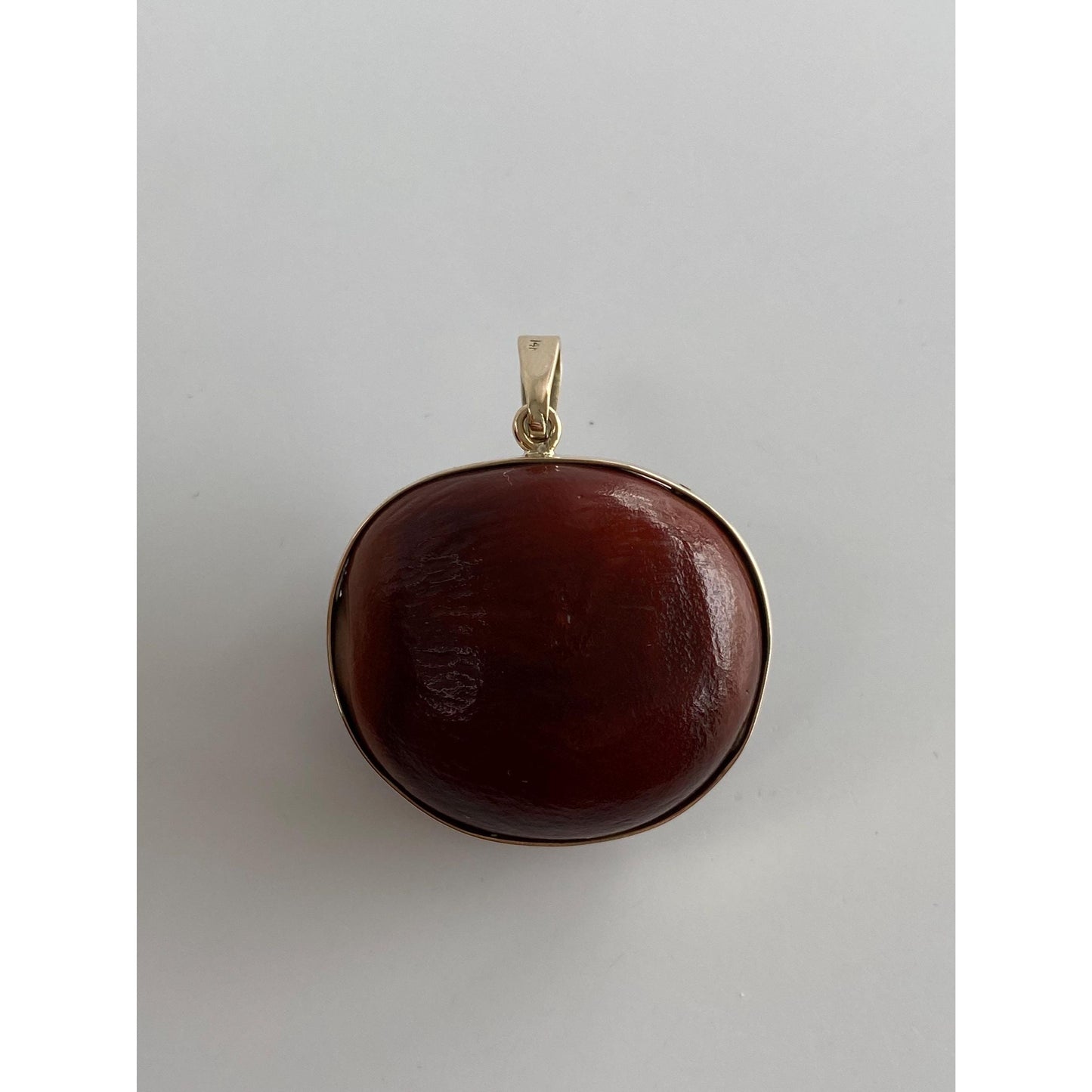 Vintage Solid 14k Yellow Gold Chestnut Scales Libra Charm