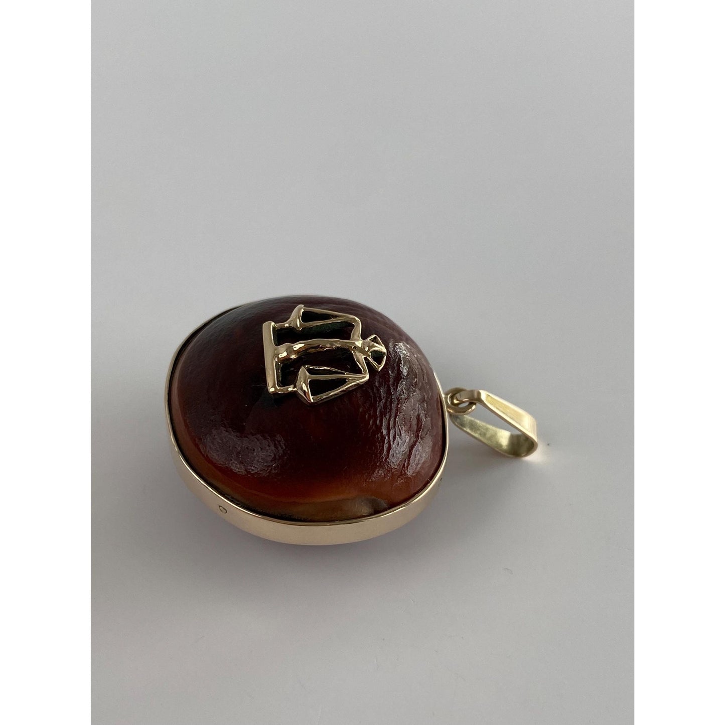 Vintage Solid 14k Yellow Gold Chestnut Scales Libra Charm