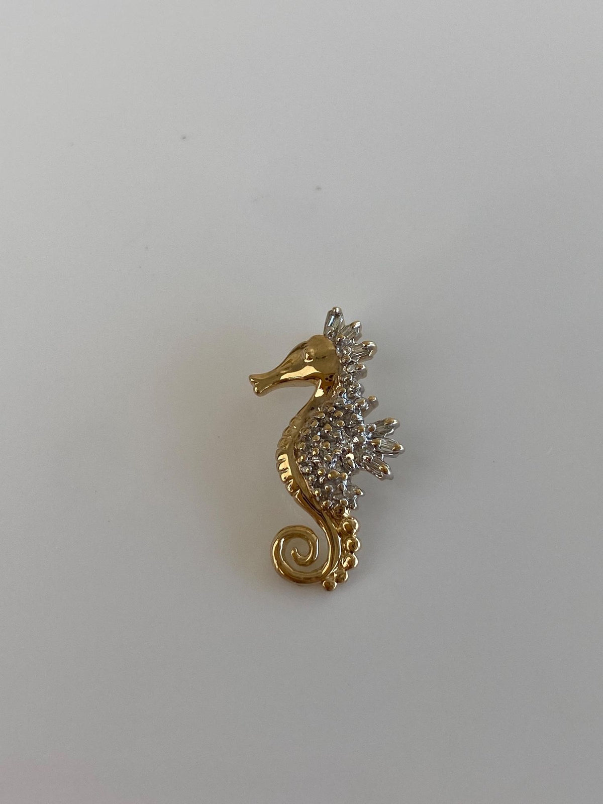 Vintage Solid 10k White & Yellow Gold Diamonds Seahorse Charm
