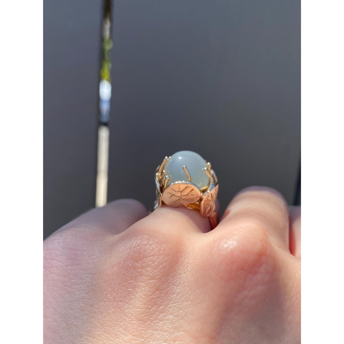 Vintage Solid 14k Yellow Gold White Moonstone Cocktail Ring - Size 6.25