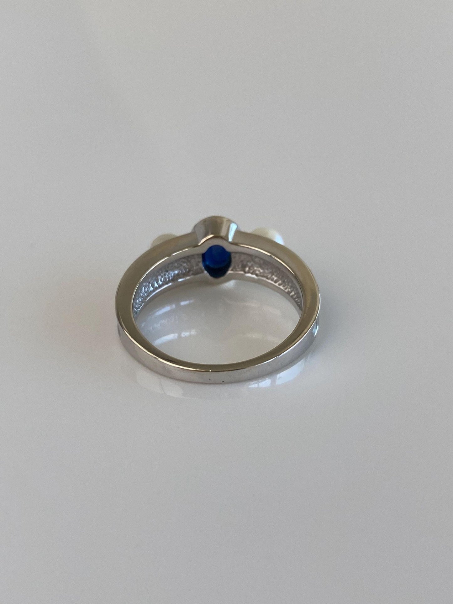 Vintage Solid 14k White Gold Blue Sapphire Pearls Ring Band - Size 7.25